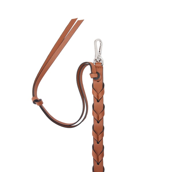 Loewe Bandoulière Fine Braided En Cuir De Veau Classique In Brown