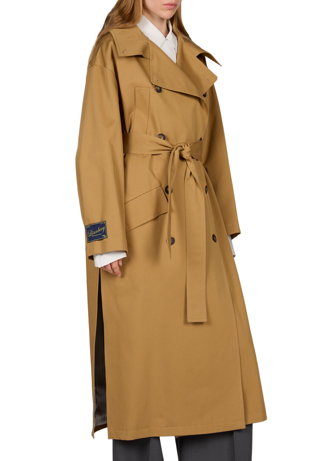 Langer einfarbiger Baumwoll-Trenchcoat MARGAUX LONNBERG Beige