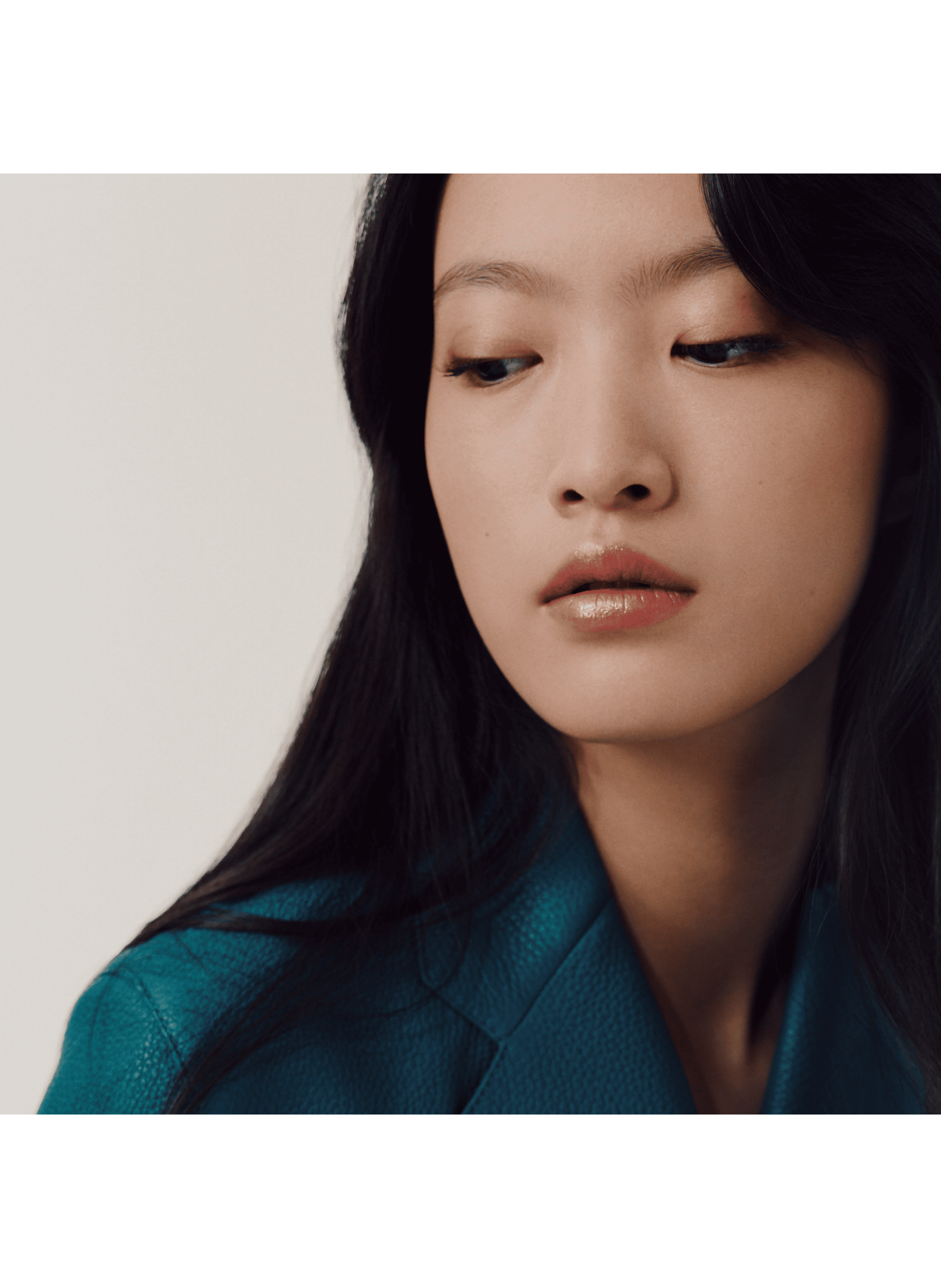 Hermès Red - Shiny Red Silky Limited Edition, Beige Halo HERMÈS Beige halo