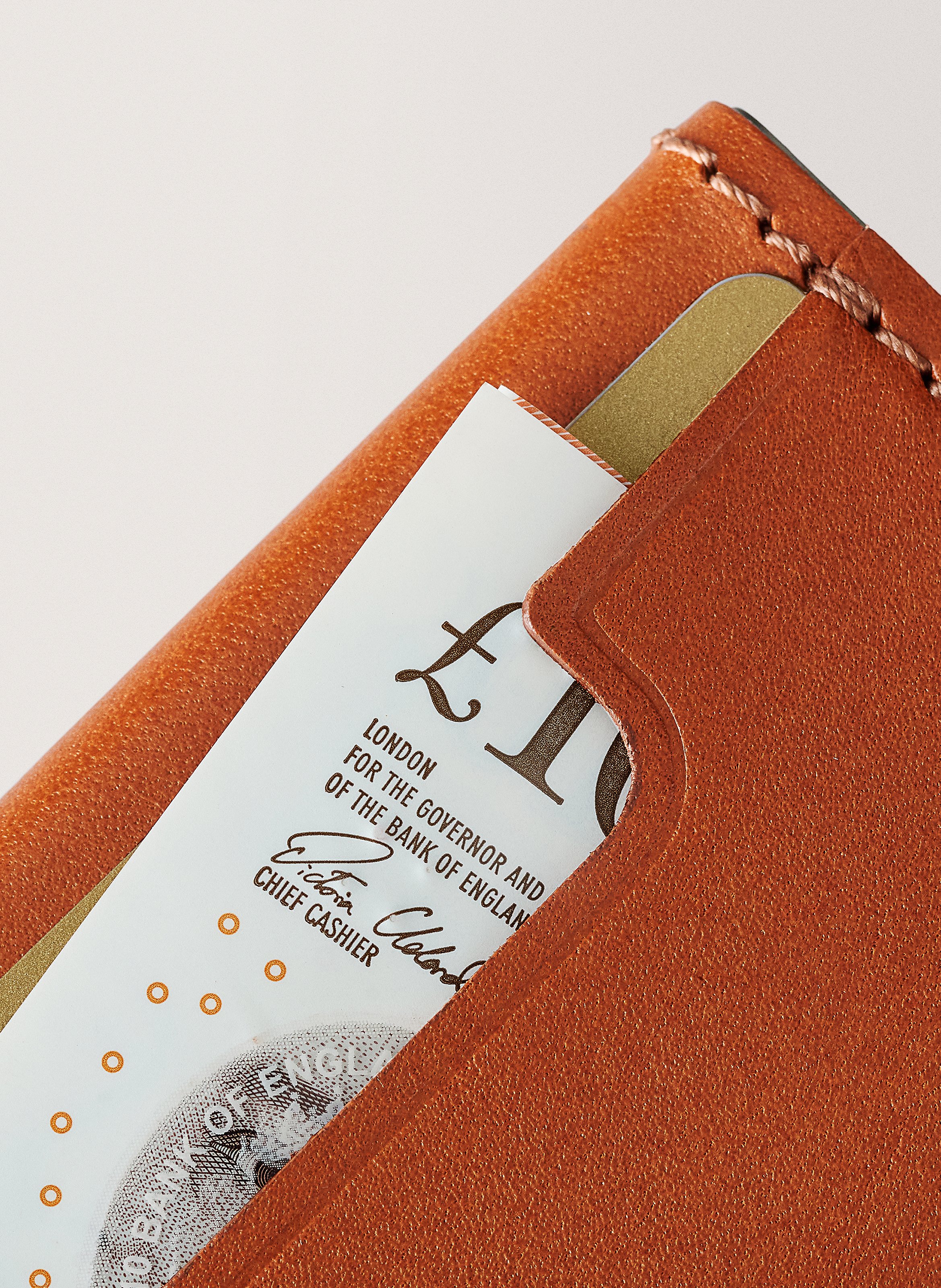 Porte-cartes 'The Cardprotector' en cuir vachetta CARL FRIEDRIK Marron