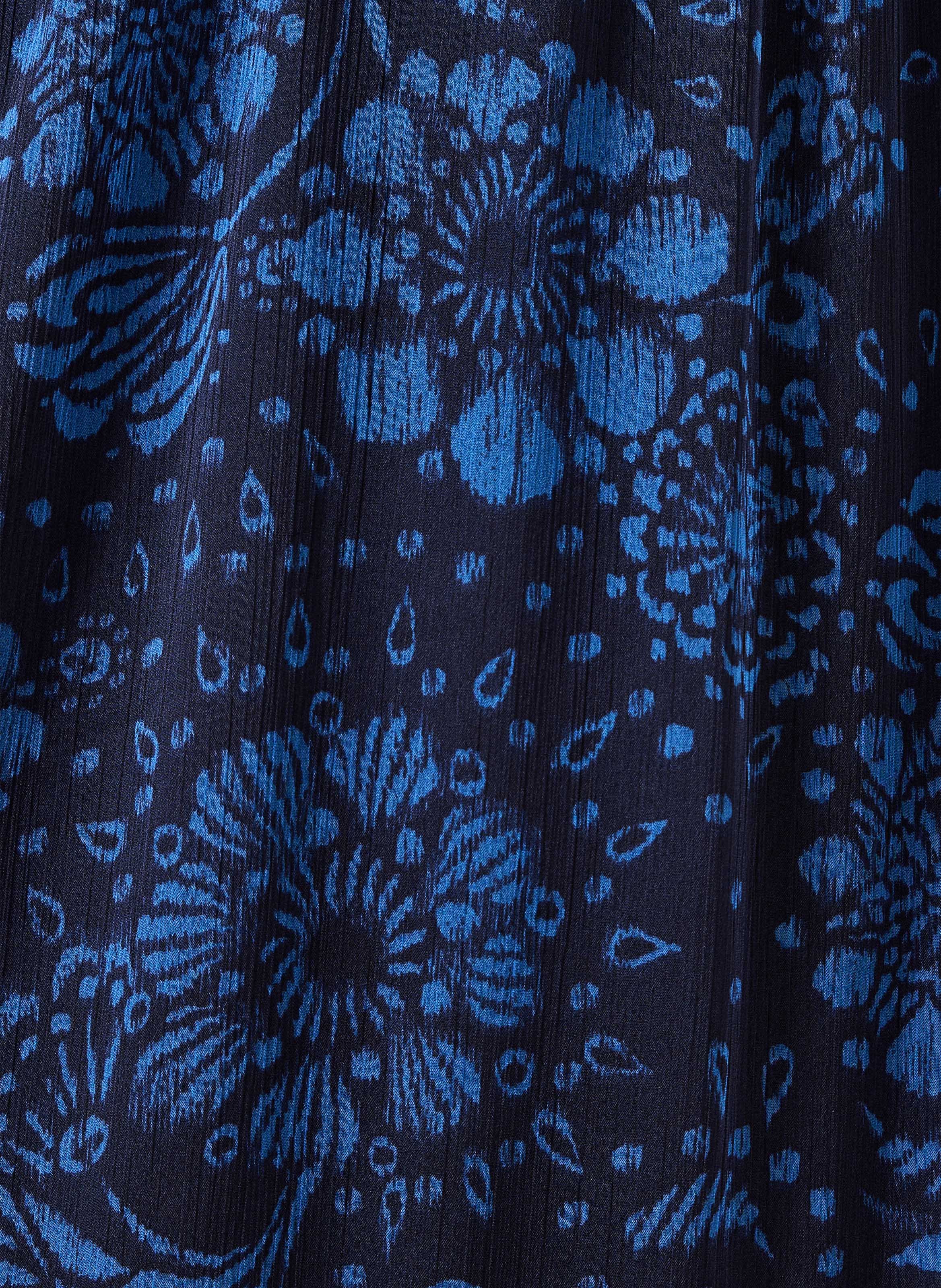 Lange, losvallende jurk van bedrukte voile LA FEE MARABOUTEE Blauw