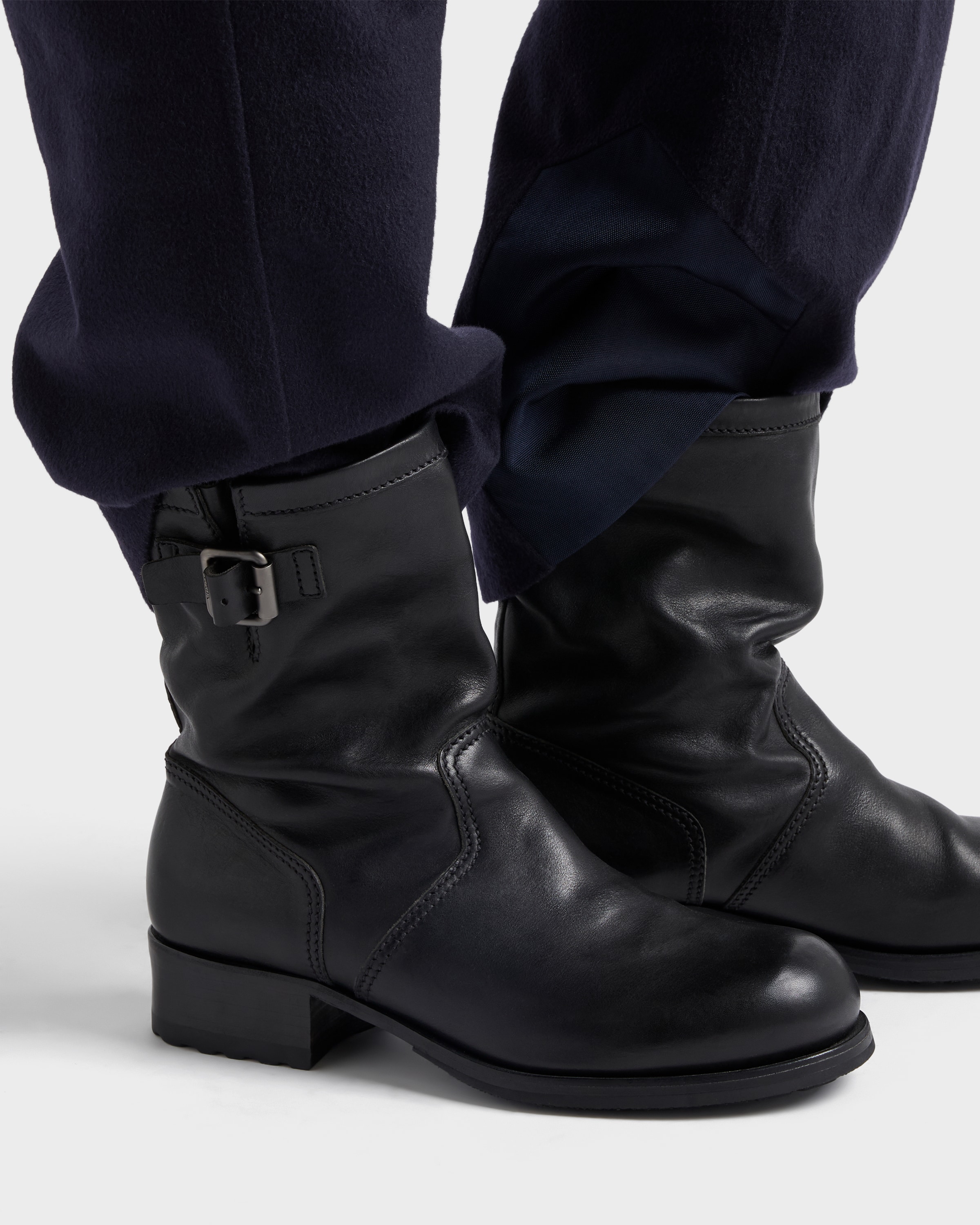 Bottes mi-mollet en cuir PRADA Noir