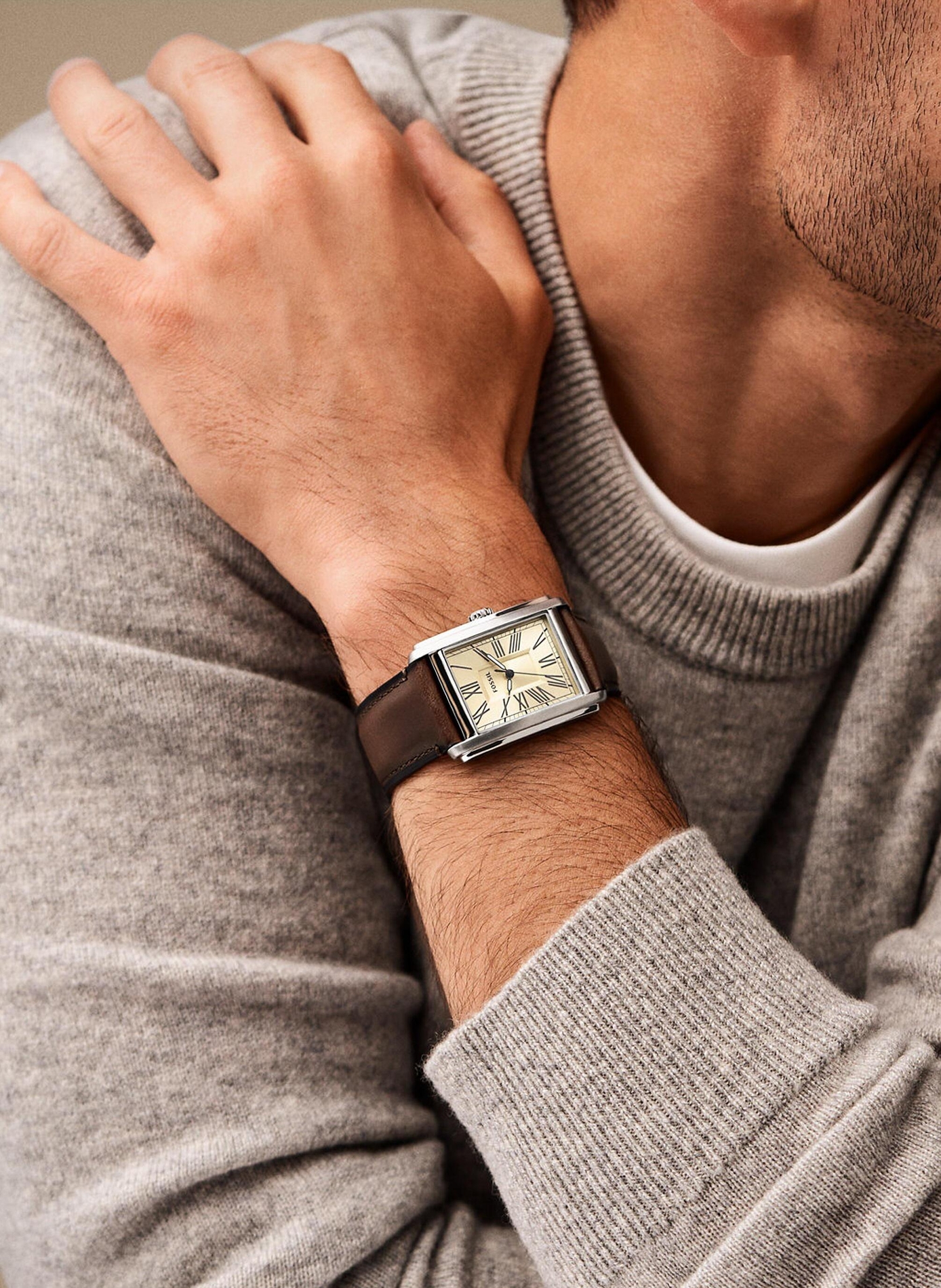 Montre quartz bracelet en cuir FOSSIL Marron