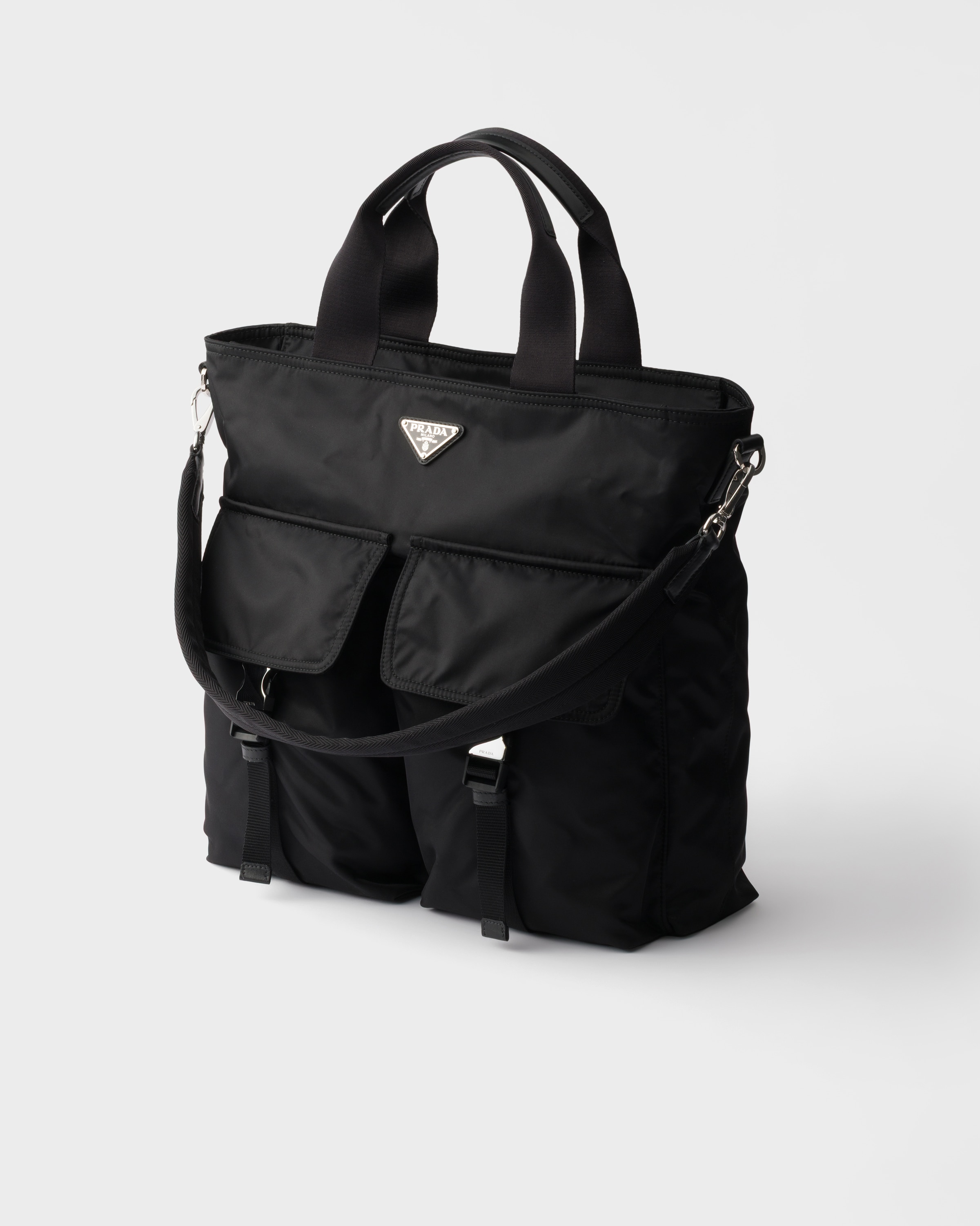 Sac cabas prada explore en re-nylon et cuir PRADA Noir