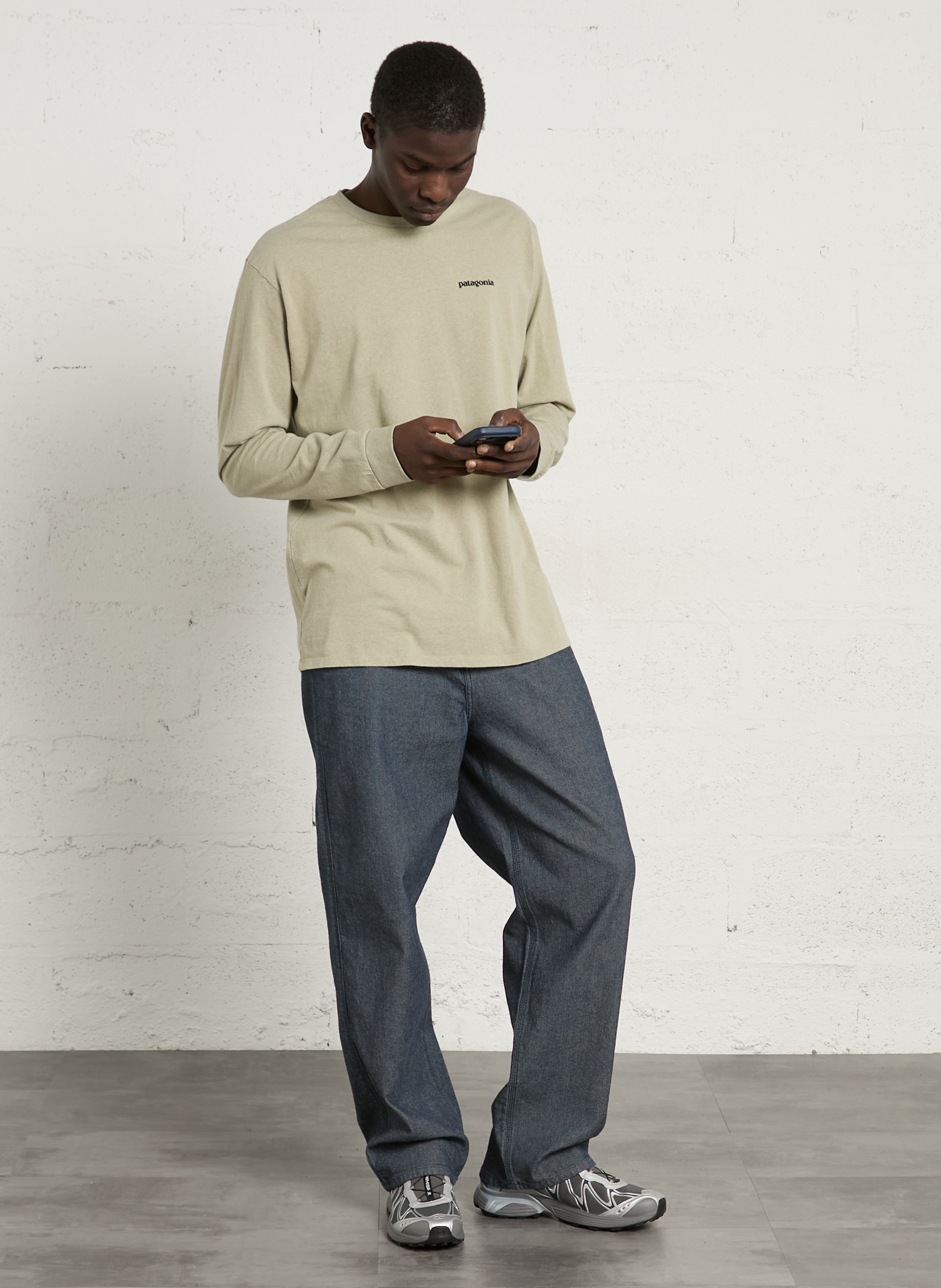 Tee-shirt col rond regular-fit sérigraphié en coton recyclé mélangé PATAGONIA Beige