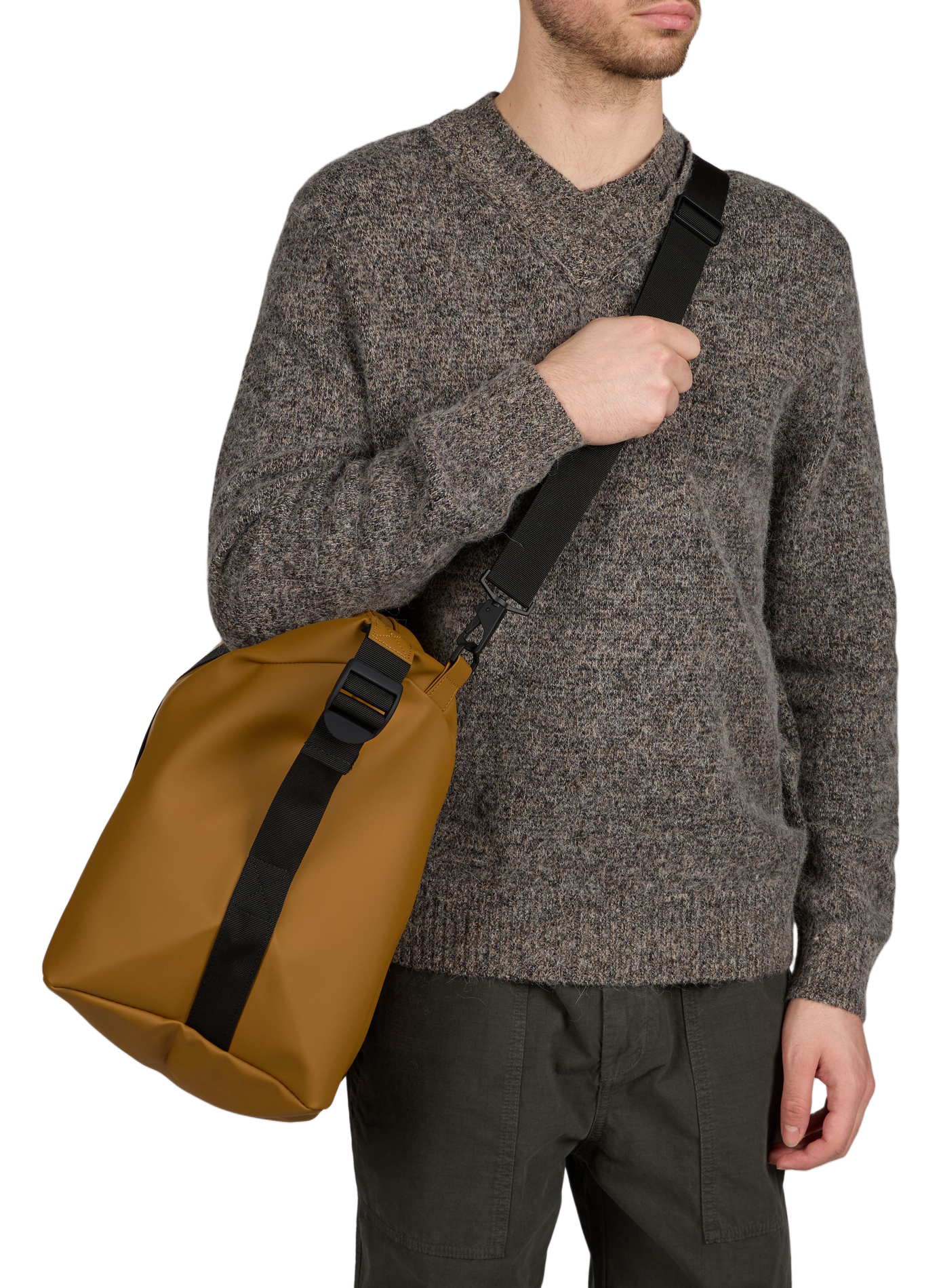 Hilo weekend bag RAINS Brown