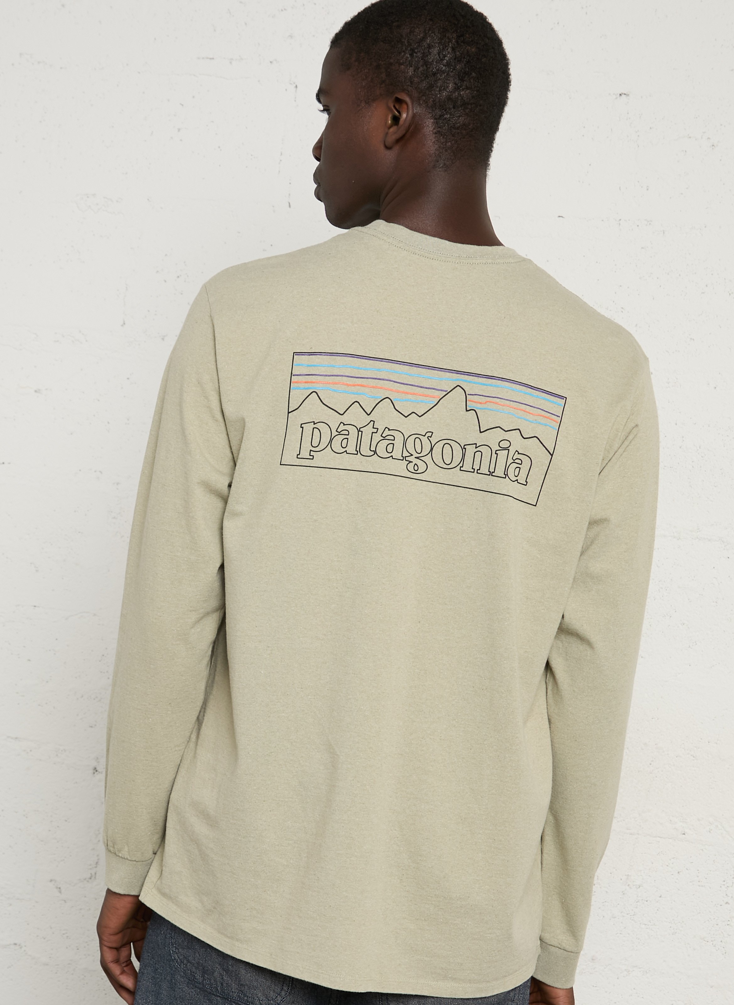 Tee-shirt col rond regular-fit sérigraphié en coton recyclé mélangé PATAGONIA Beige