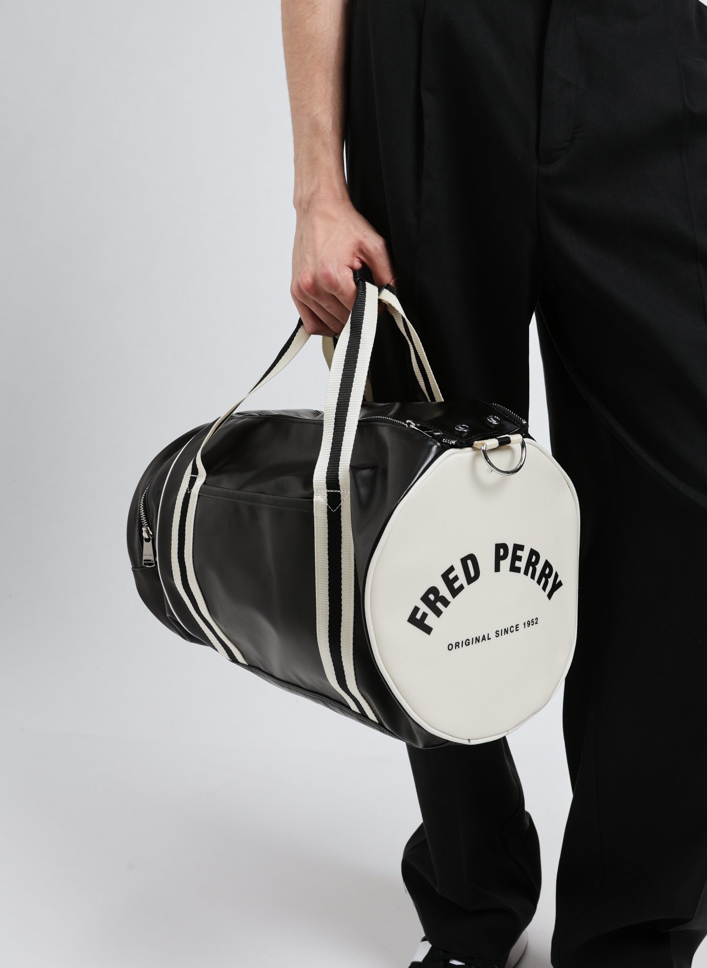 Sac de sport classique FRED PERRY Beige