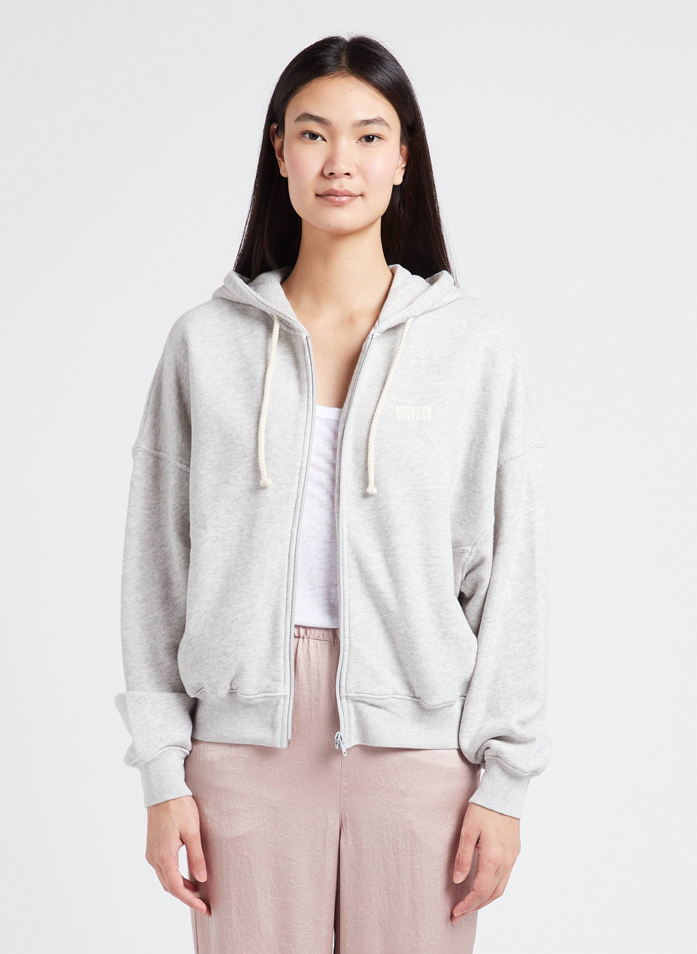 Sweat à capuche zippé et sérigraphié en coton bio kodytown AMERICAN VINTAGE Gris