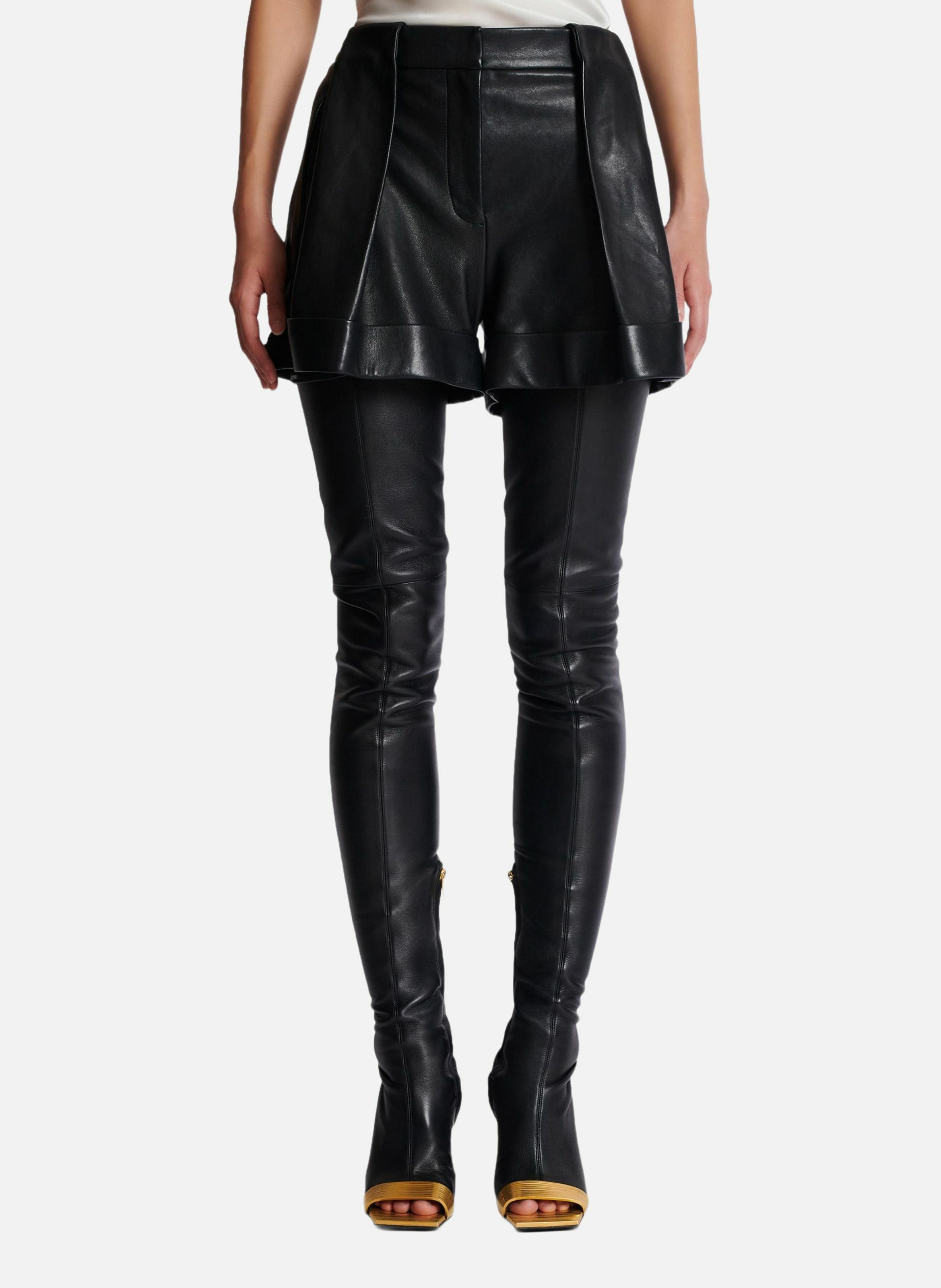 Short à plis en cuir d'agneau BALMAIN Noir