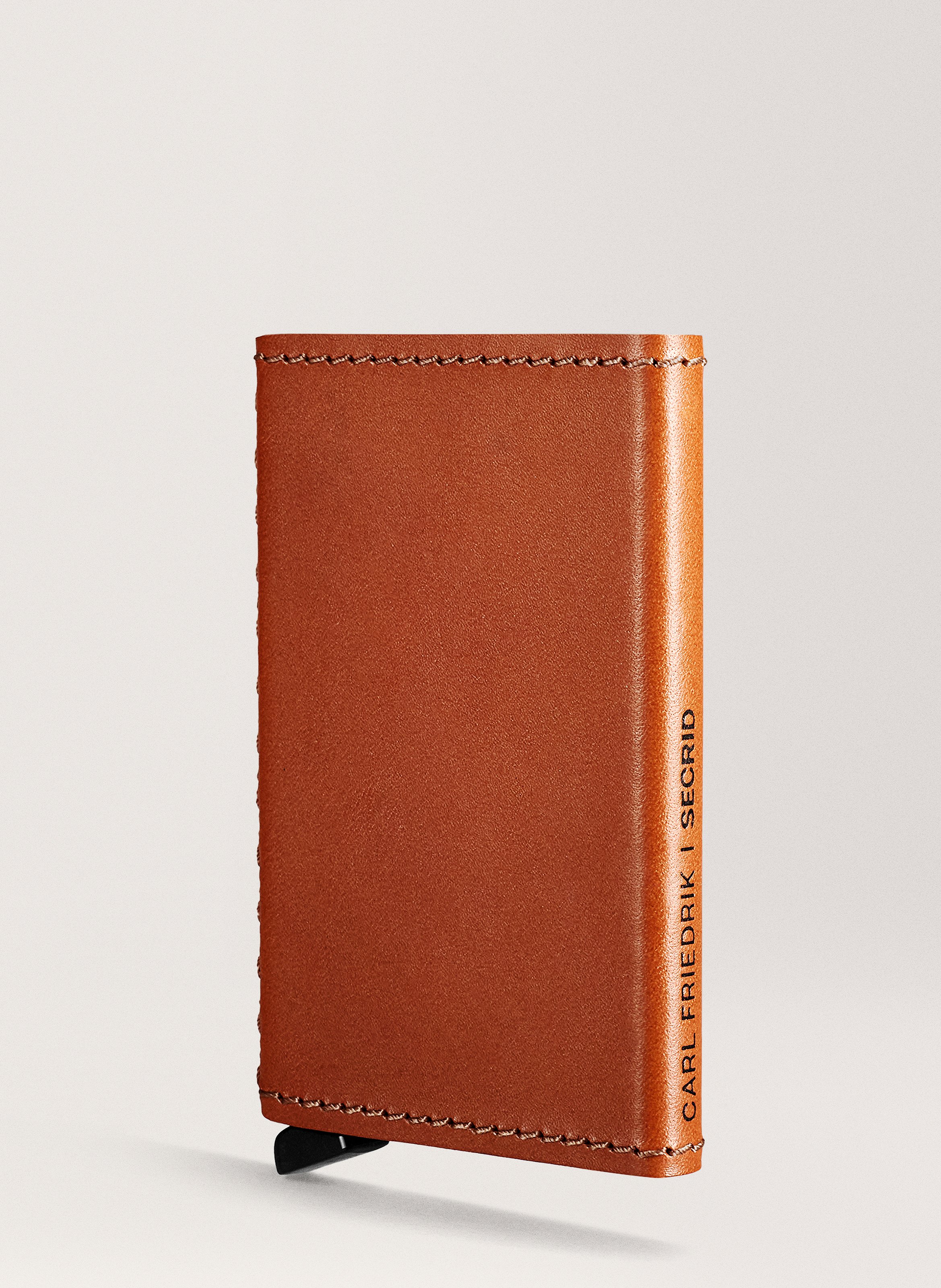 Porte-cartes 'The Cardprotector' en cuir vachetta CARL FRIEDRIK Marron