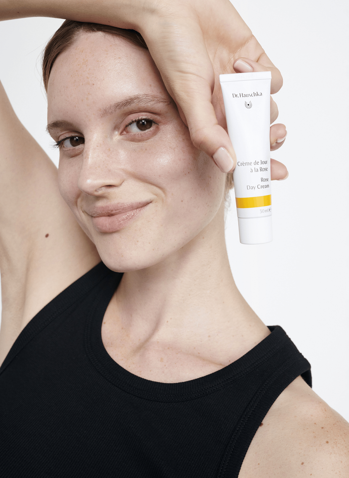 Crème de jour à la rose DR HAUSCHKA No color