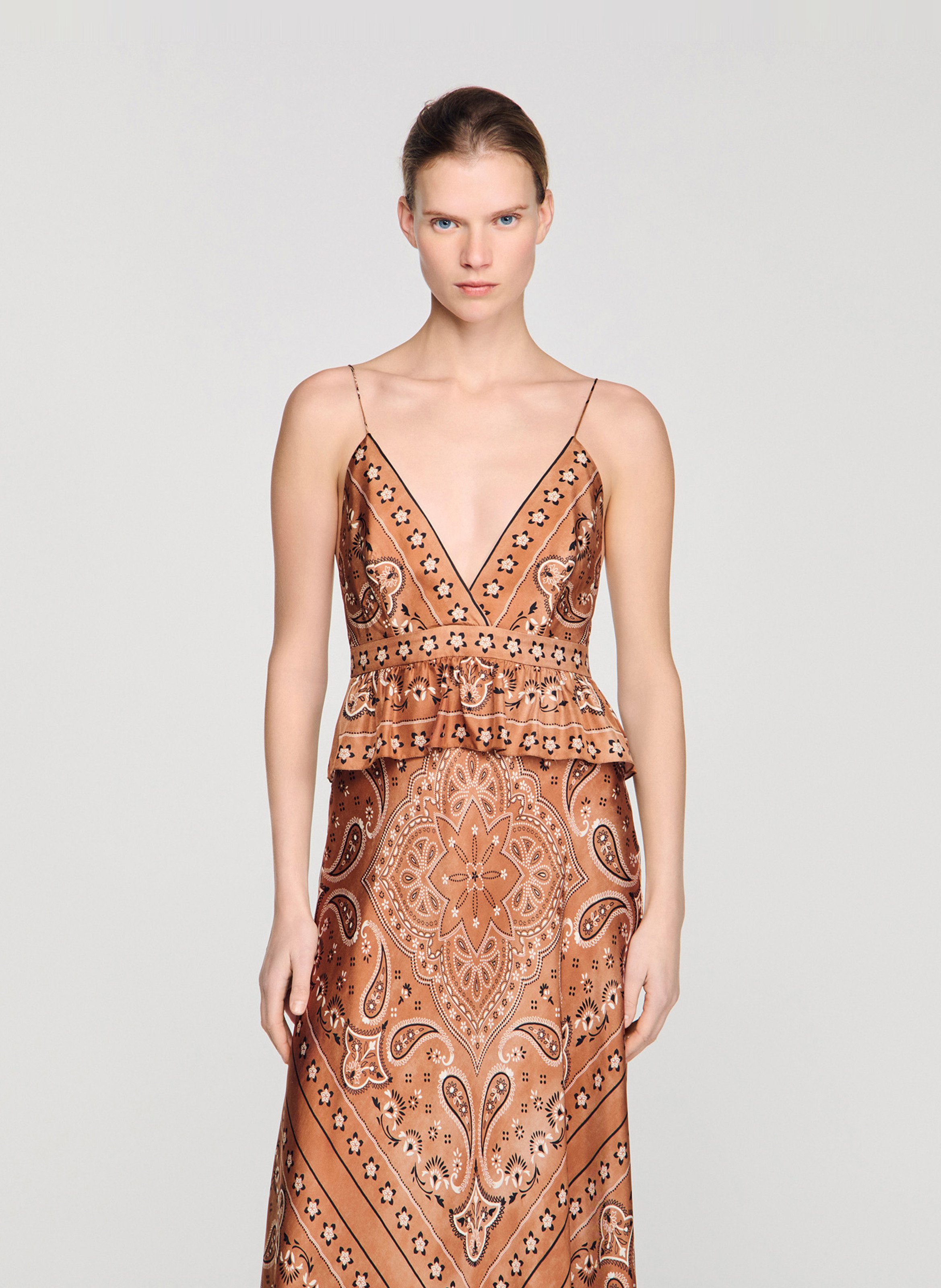 Robe longe décolleté v SANDRO Marron