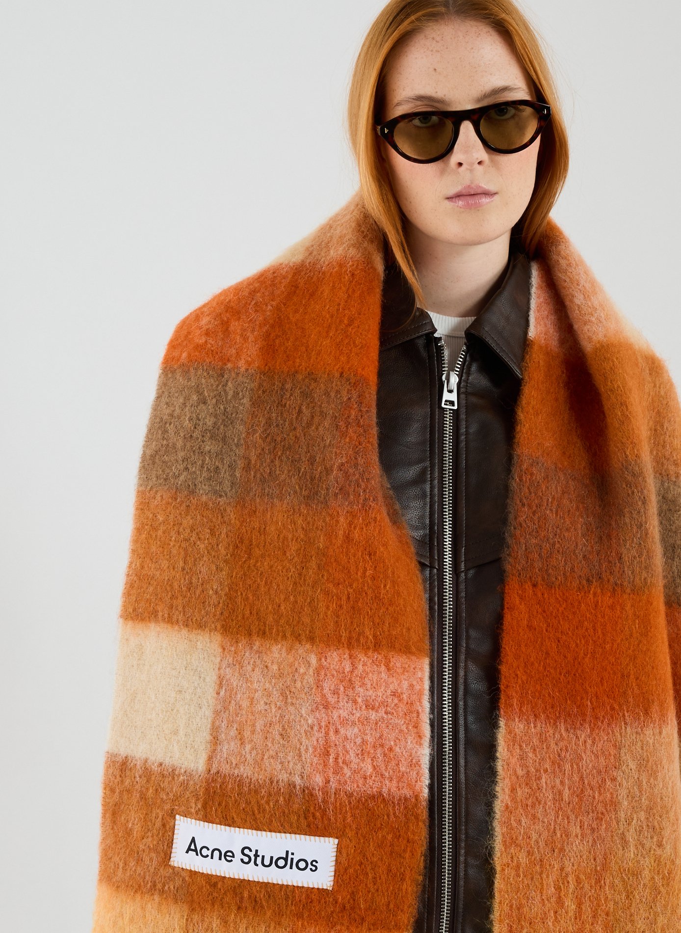 Lunettes de soleil ovales PRADA Multicolore