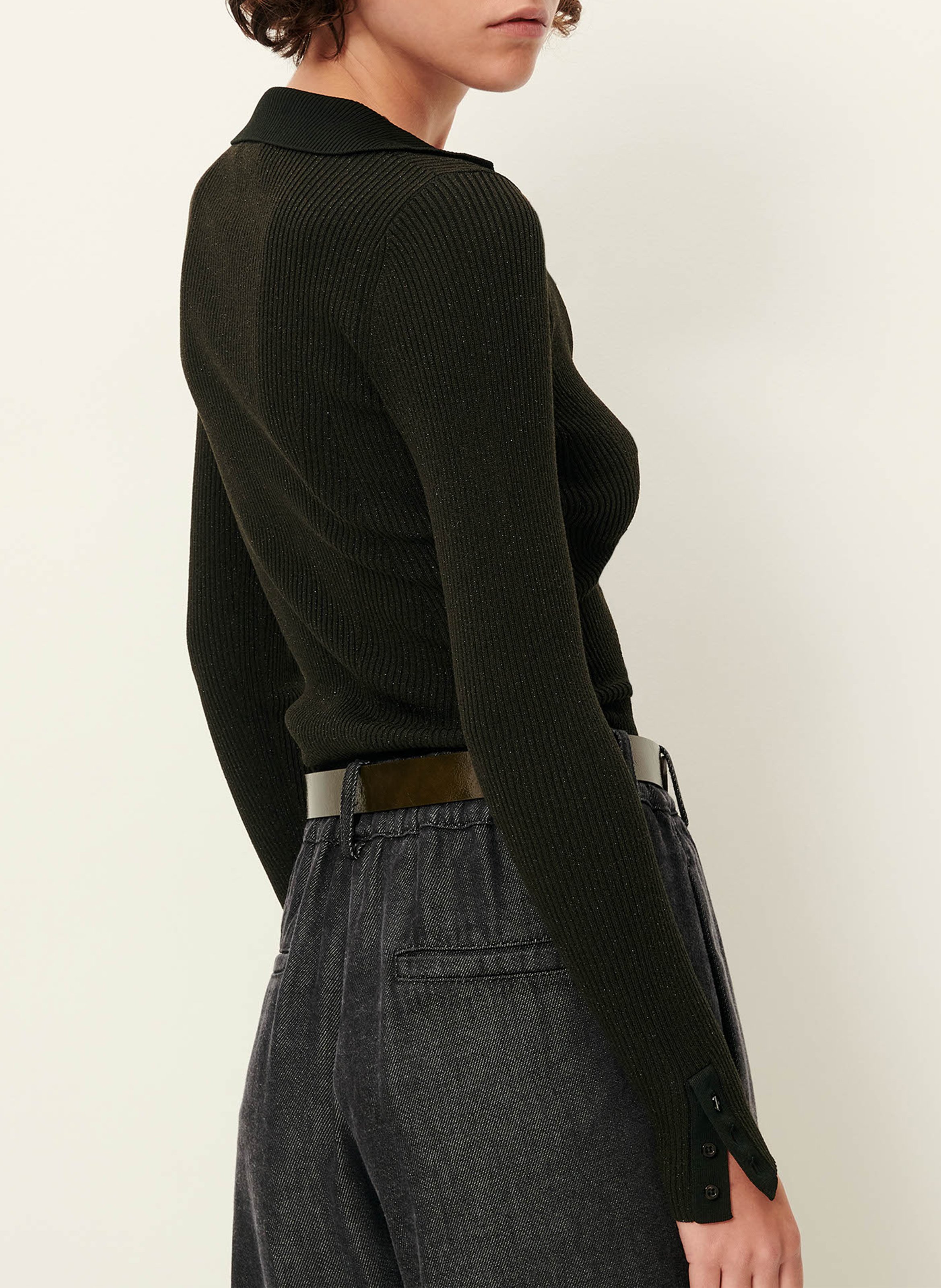 Top ajusté col classique en maille lykke SESSUN Noir