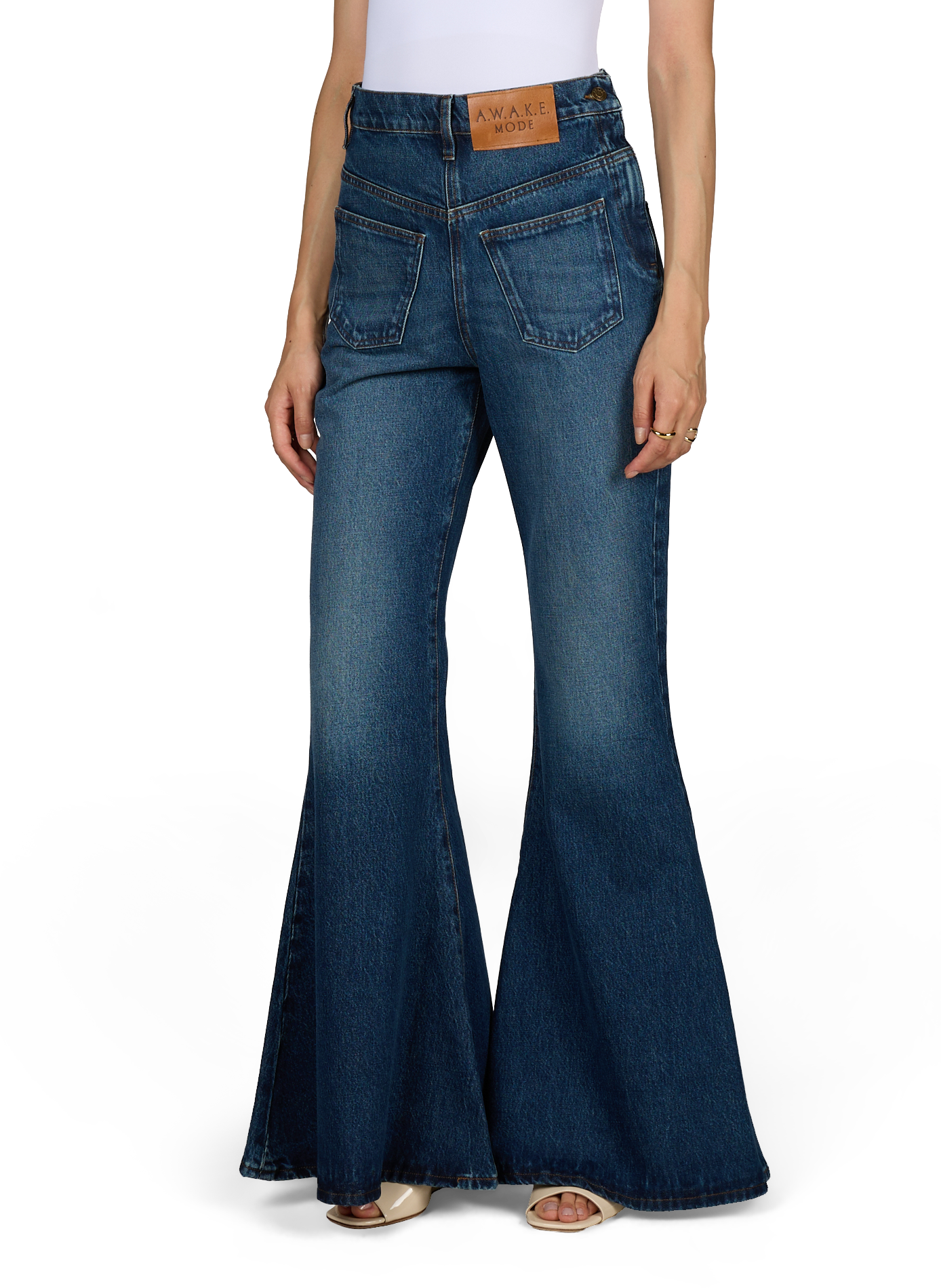 High-waisted solid color flare jeans A.W.A.K.E. MODE Blue