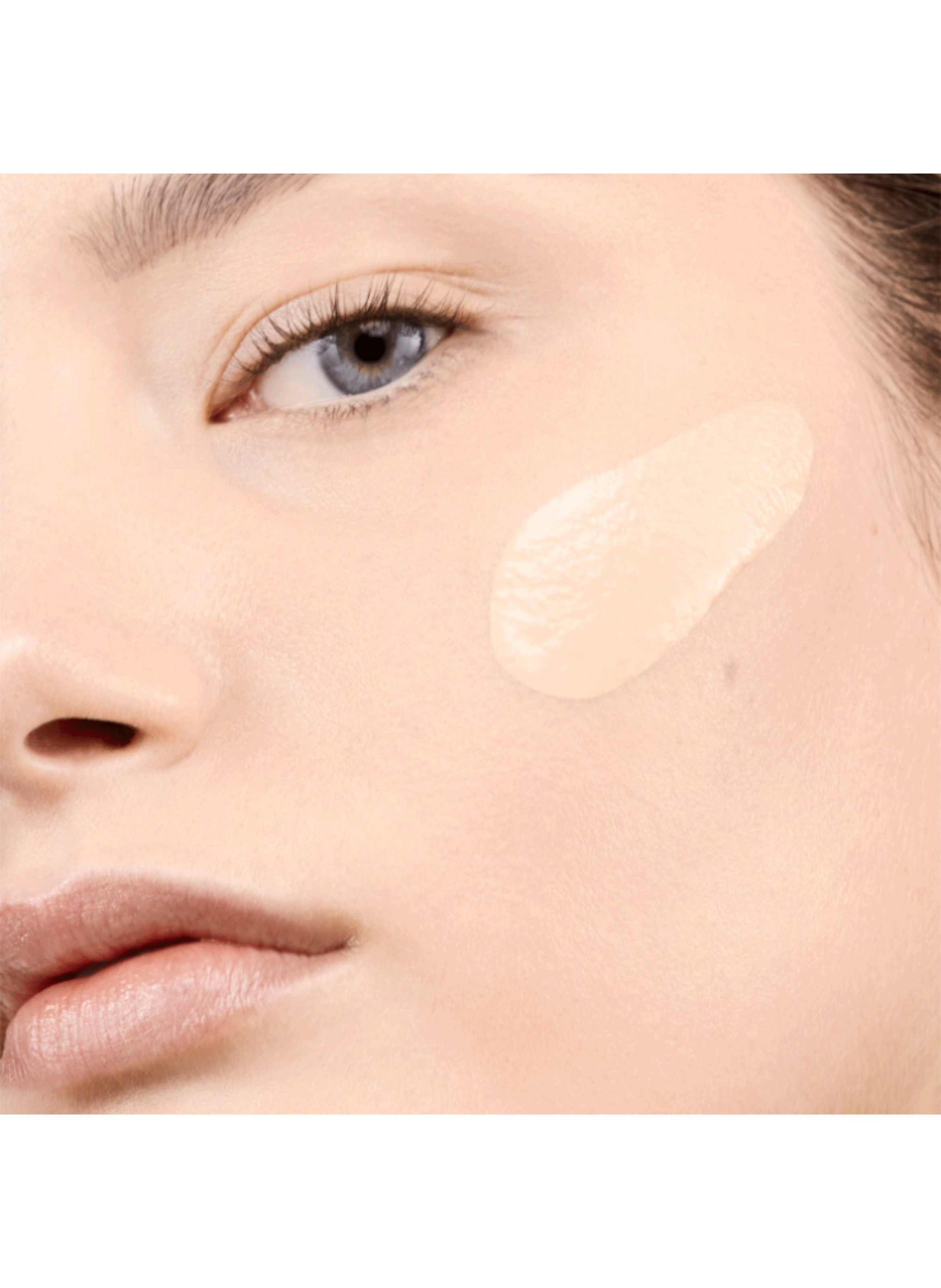 Yves Saint Laurent 24h full-coverage luminous matt foundation Lw8