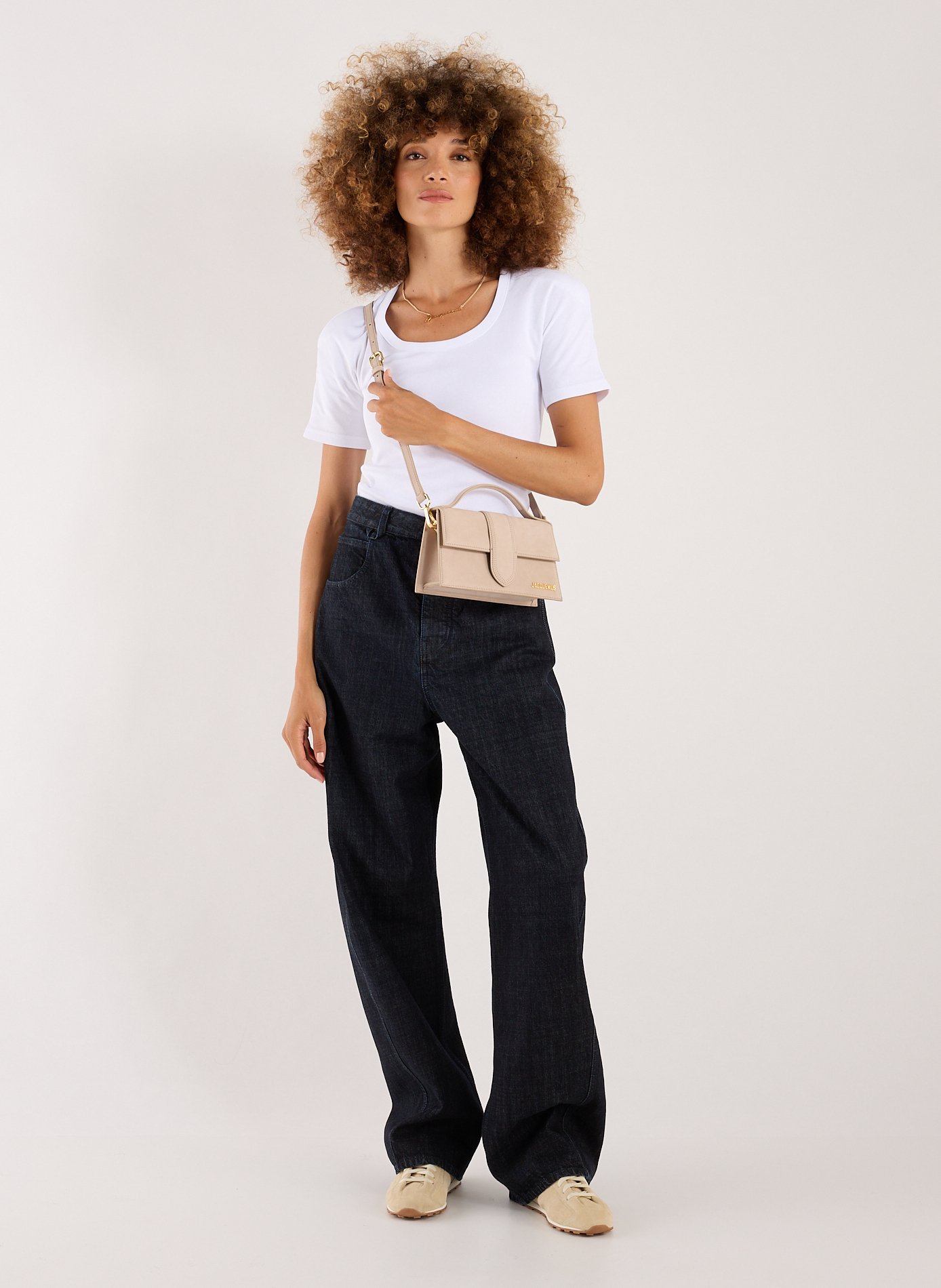 Le grand Bambino en cuir  JACQUEMUS Beige