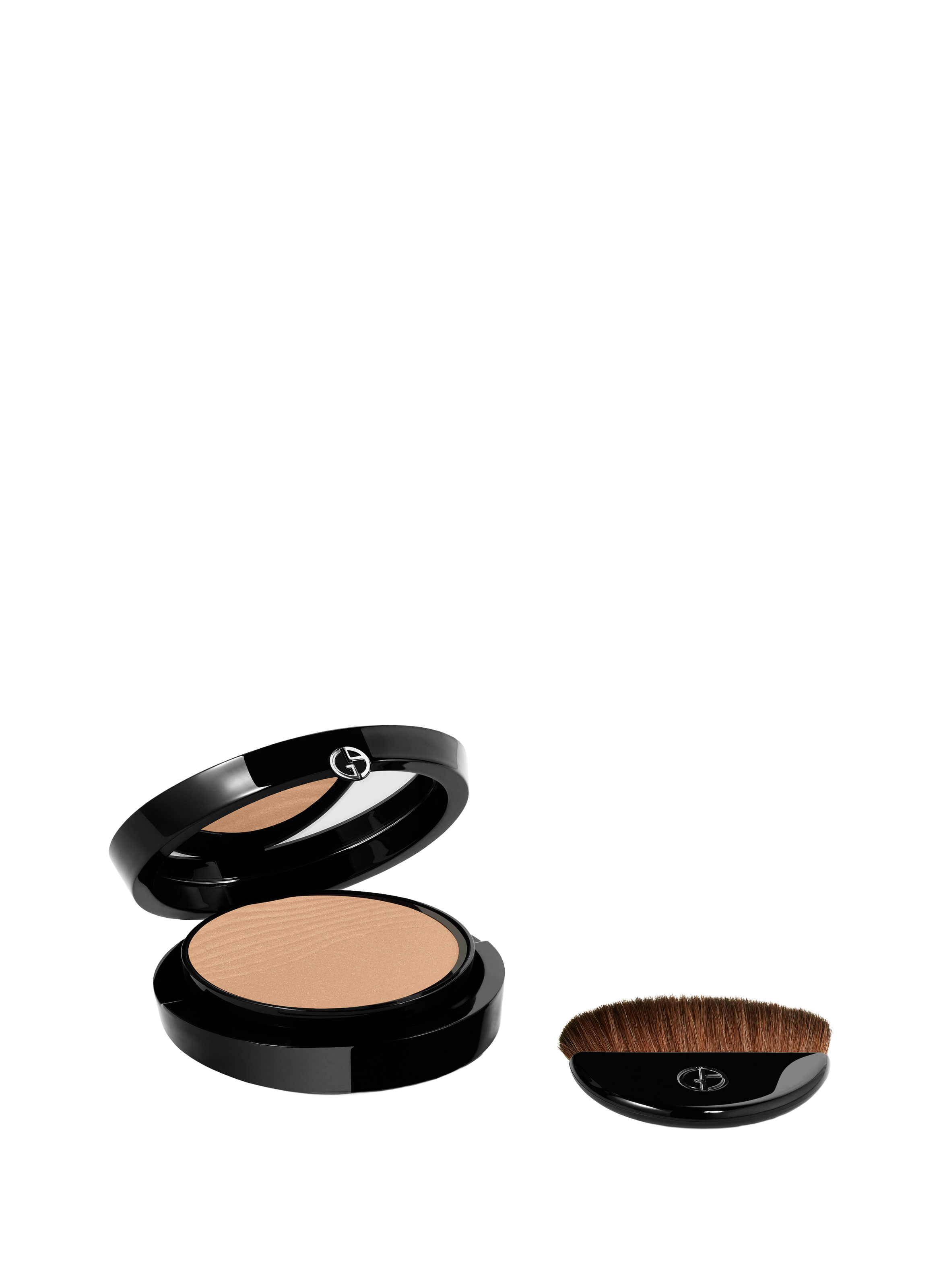 Luminous Silk face powder ARMANI 4