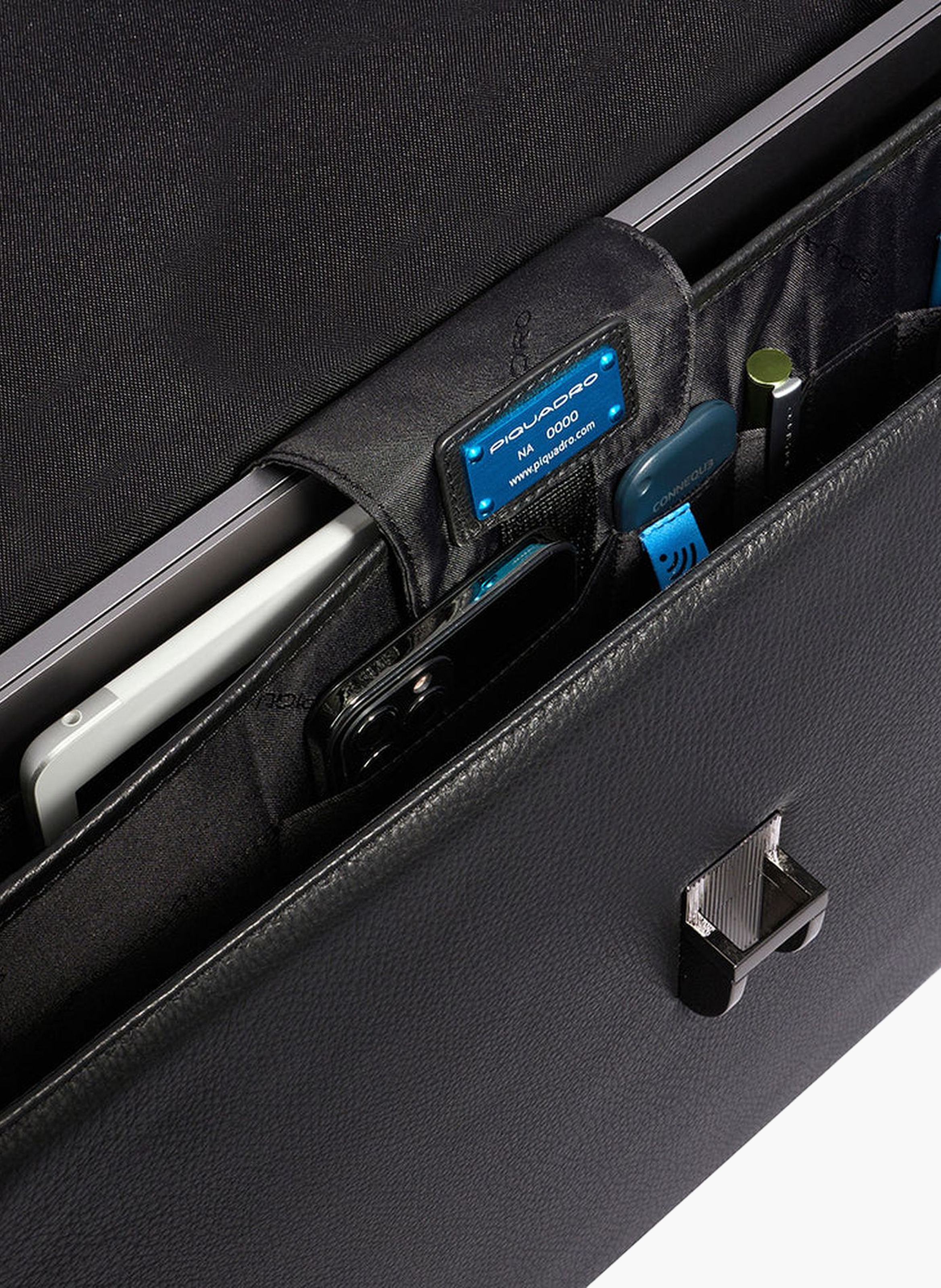 Laptophoes 14 inch PIQUADRO Zwart