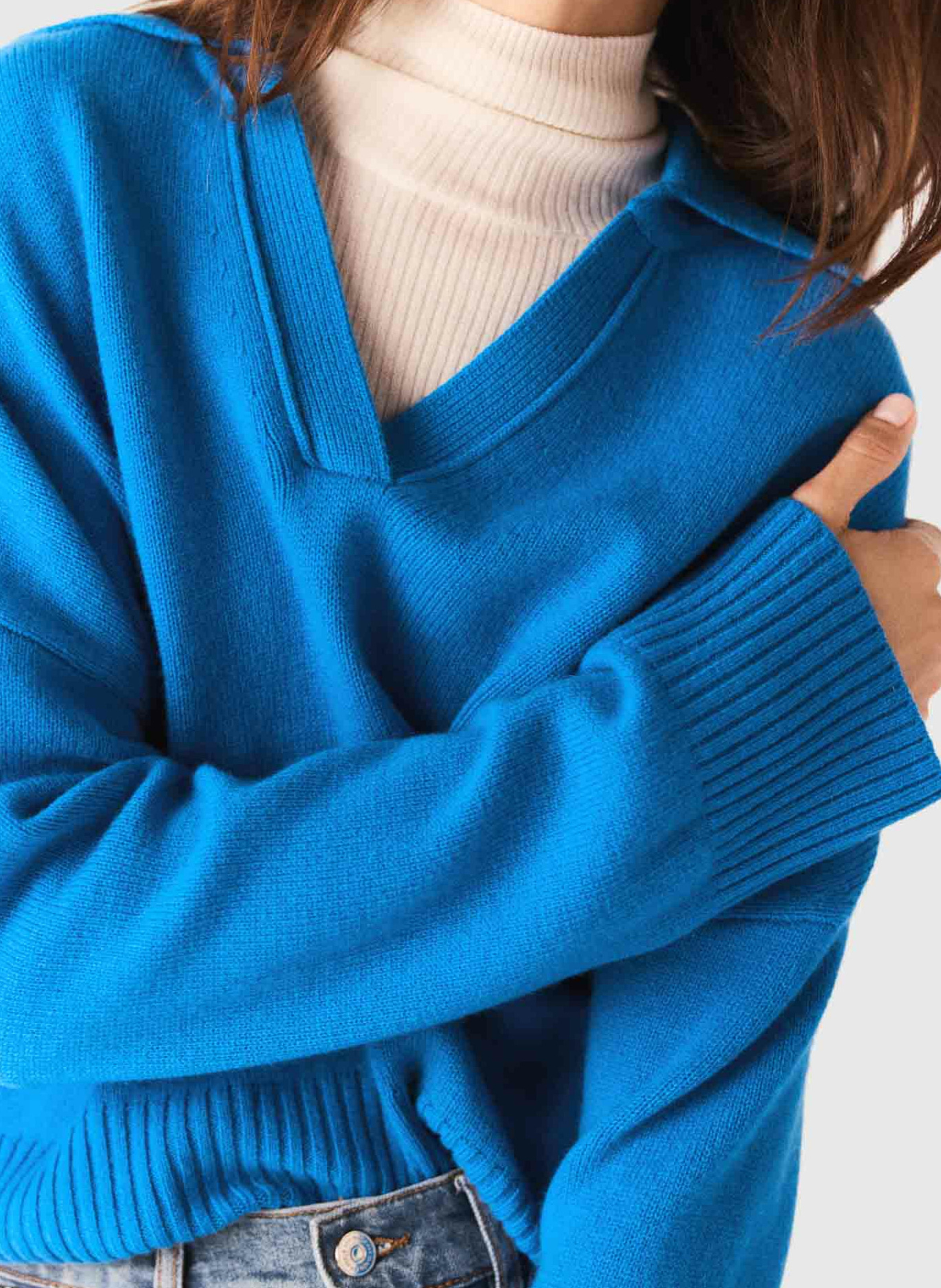 Pull col v en laine mélangée Bleu