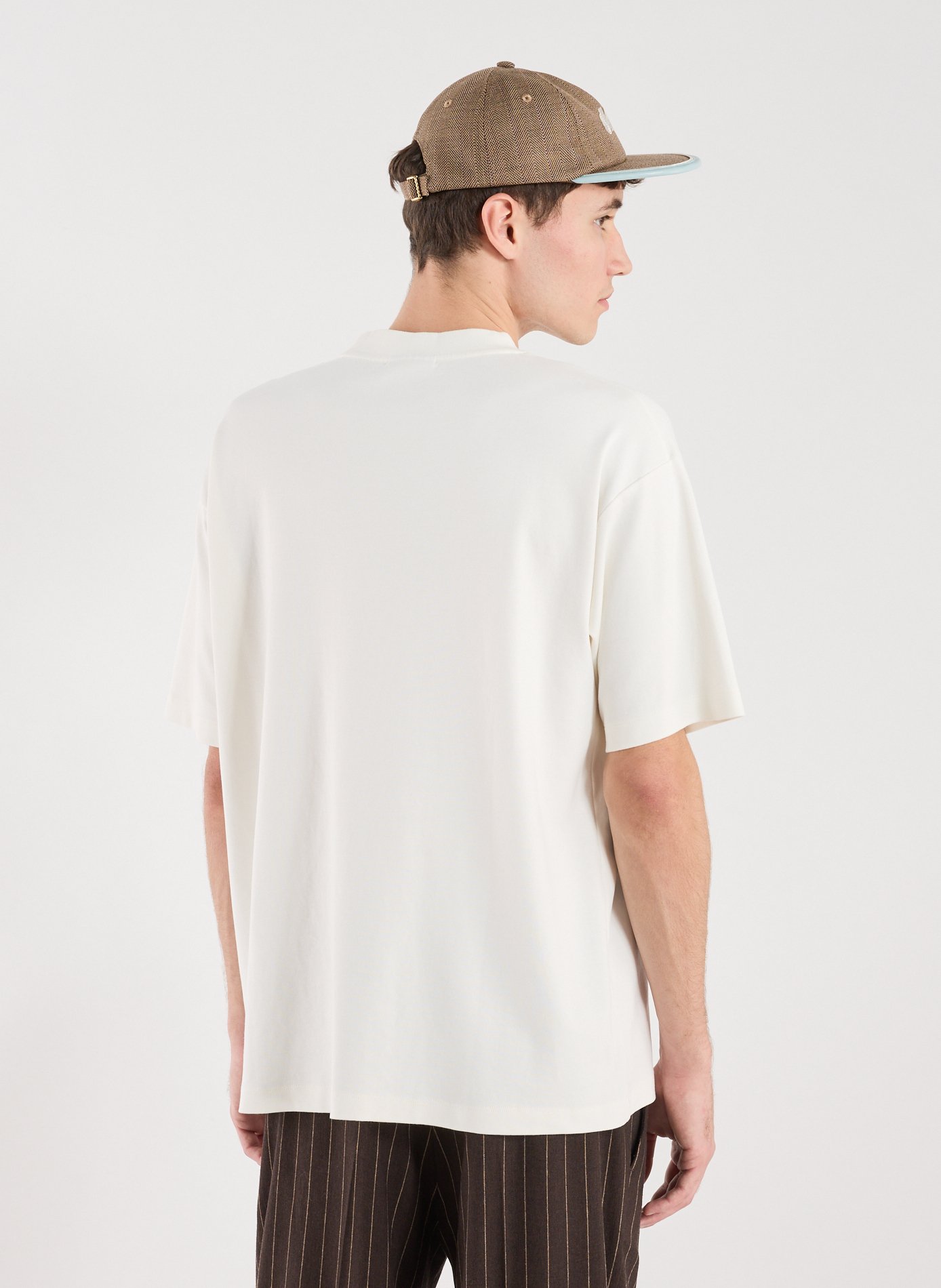 Le T-shirt Room service DROLE DE MONSIEUR Beige