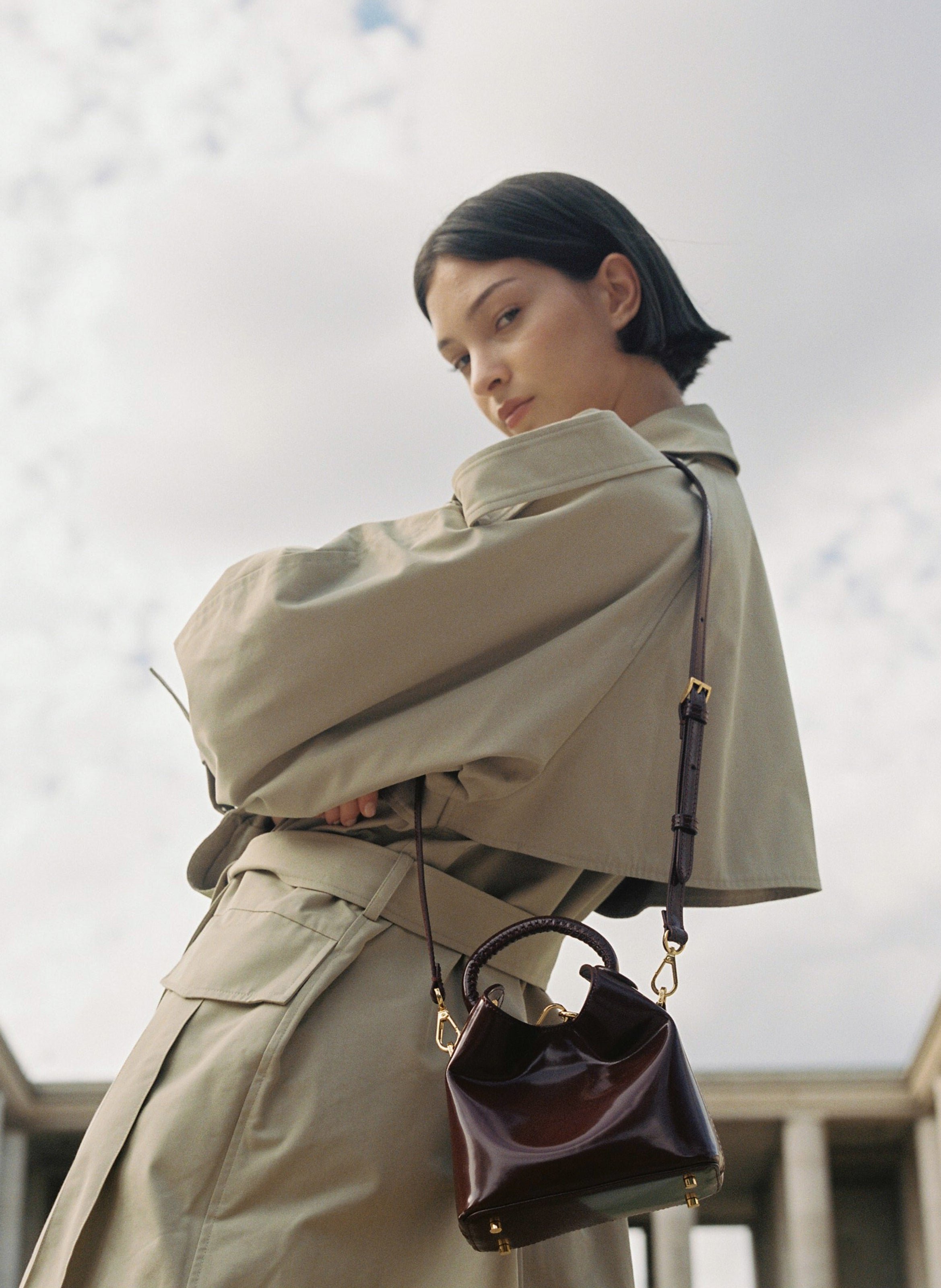 Sac madeleine en cuir verni ELLEME Rouge