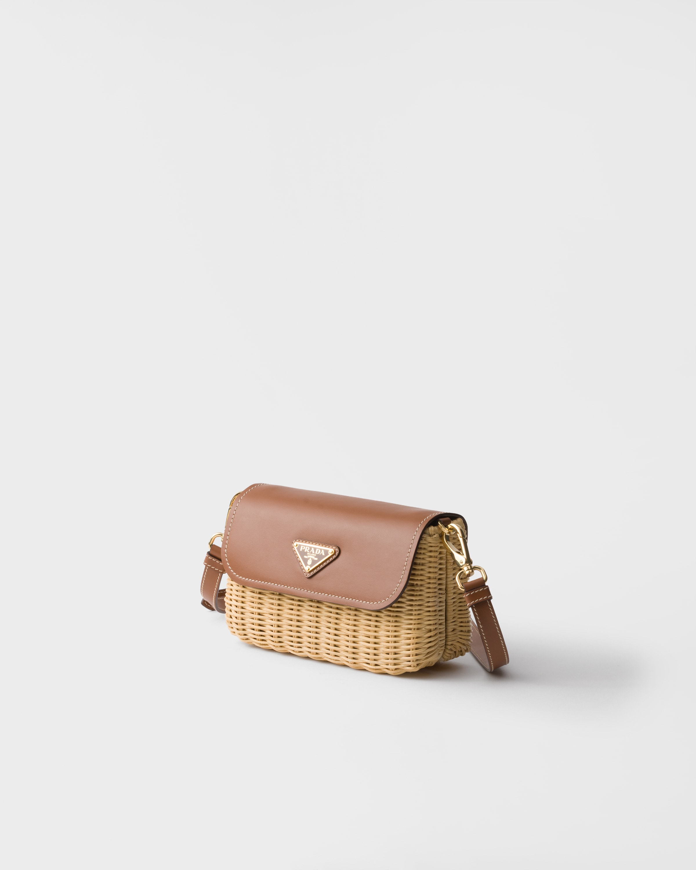 Petit sac porté épaule en osier et cuir PRADA Beige