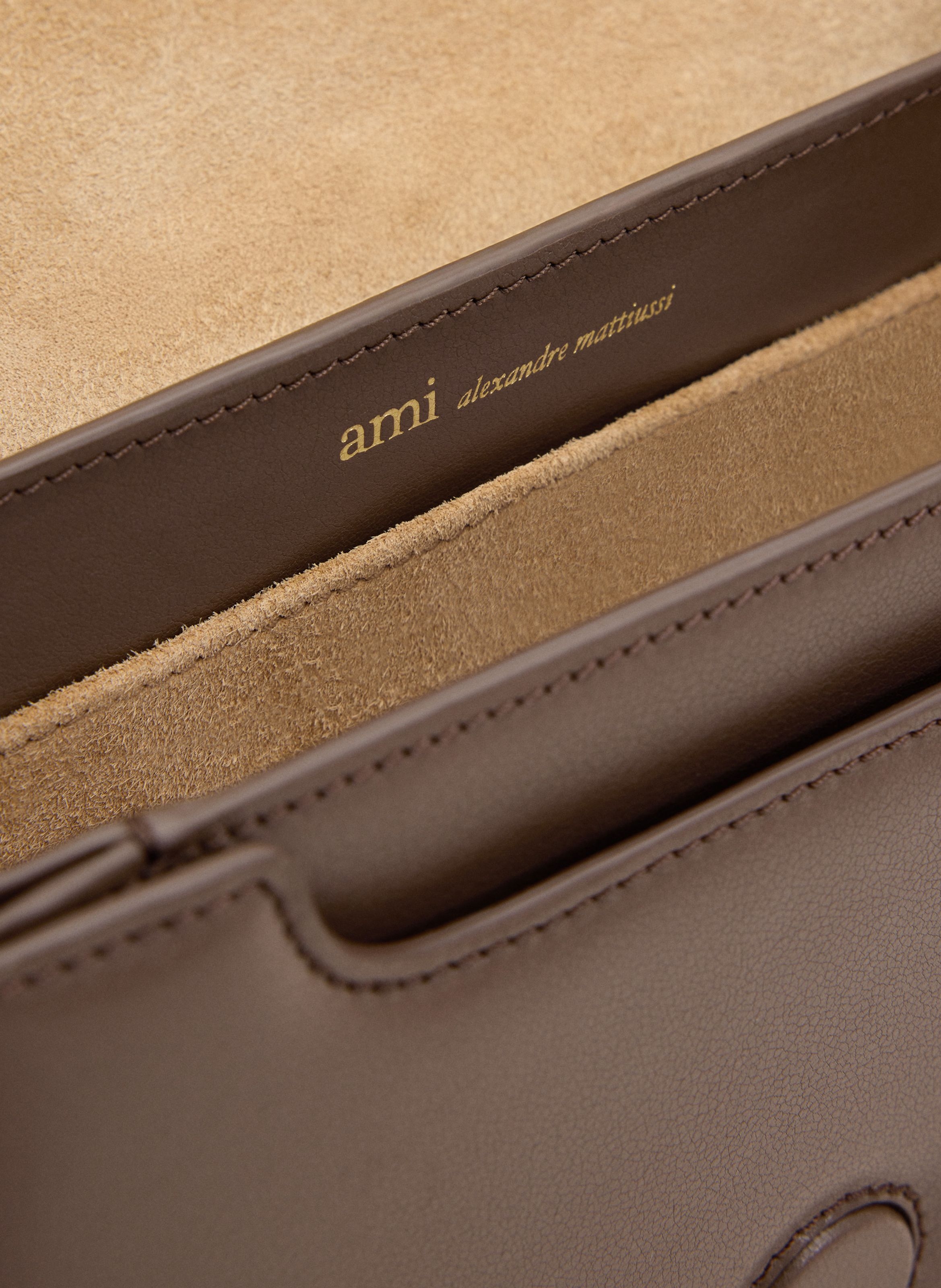 Sac paris paris unisexe en cuir de vachette AMI PARIS Marron