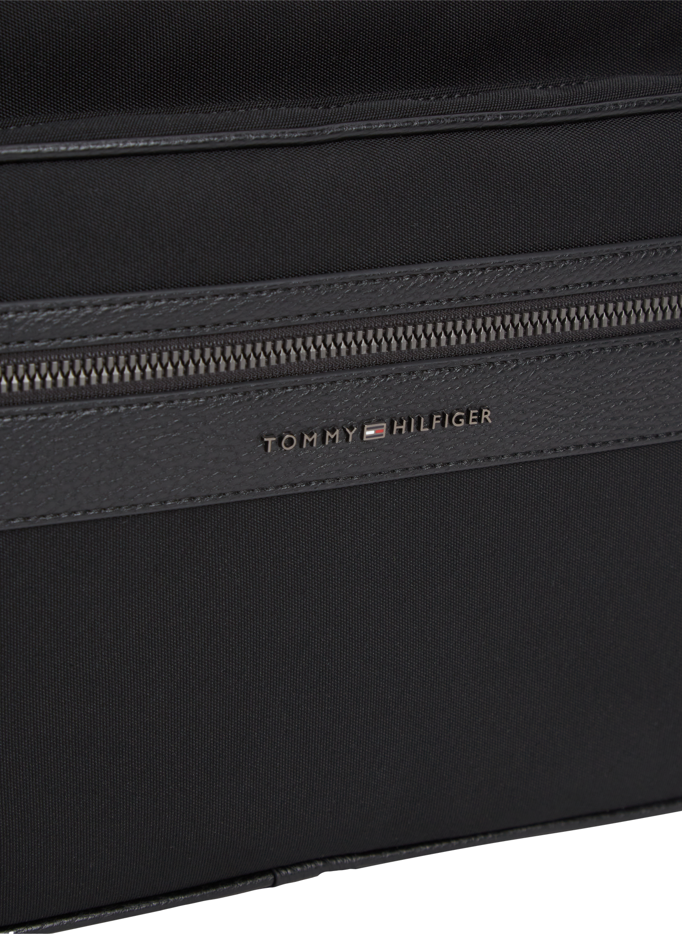 Sac bandoulière à empiècement grainé  TOMMY HILFIGER Noir