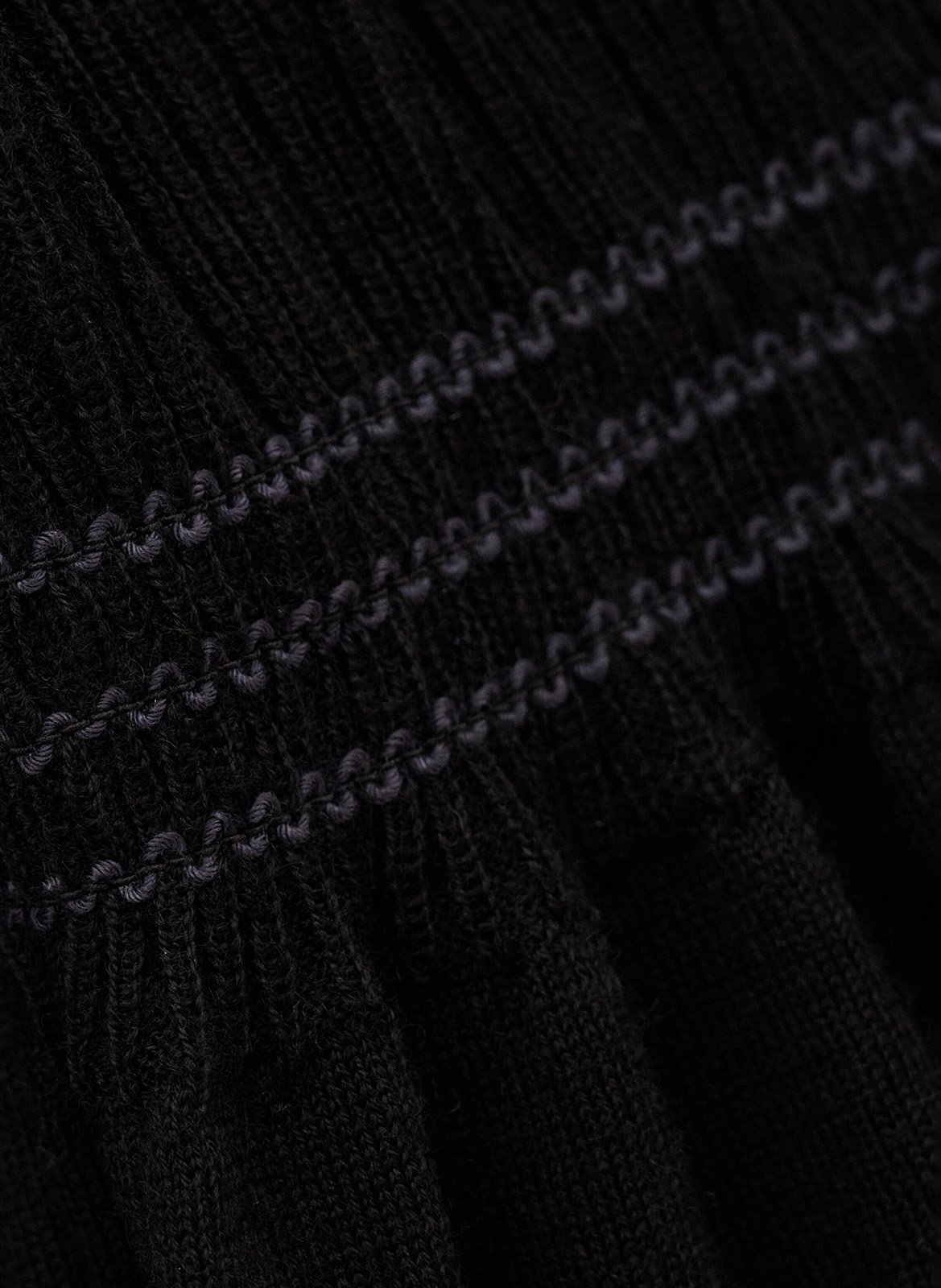 Pull droit col rond en laine sofia BA&SH Noir
