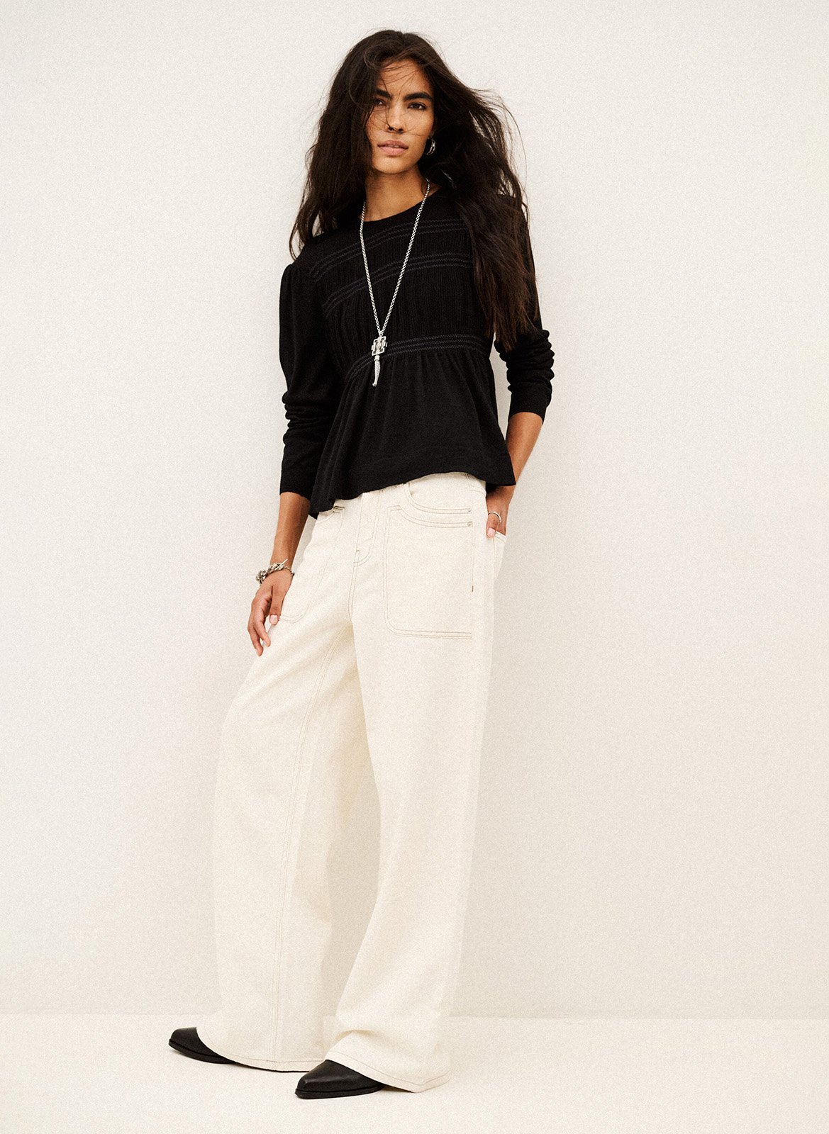Pull droit col rond en laine sofia BA&SH Noir
