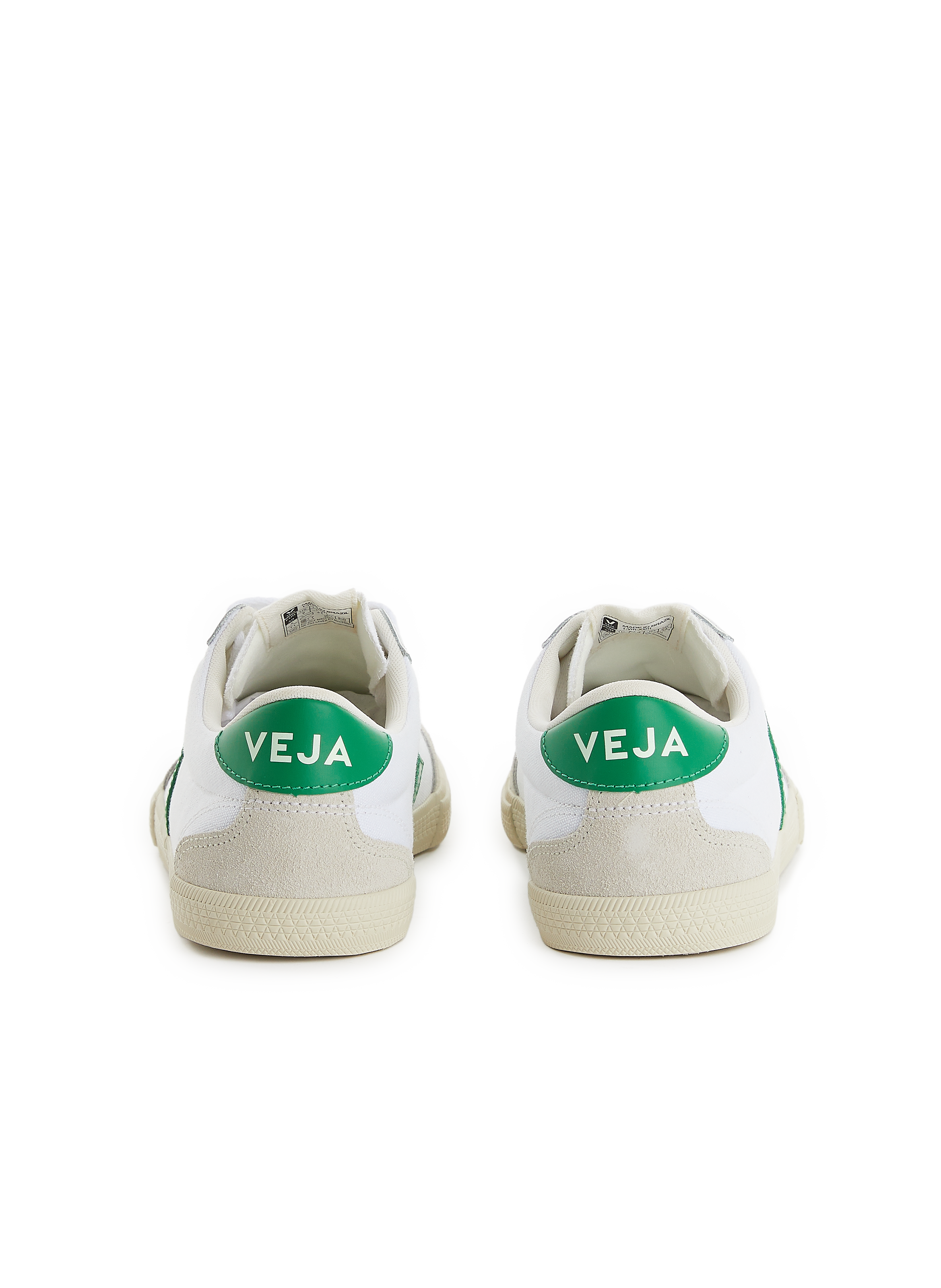 Volleyball bi-material sneakers VEJA White