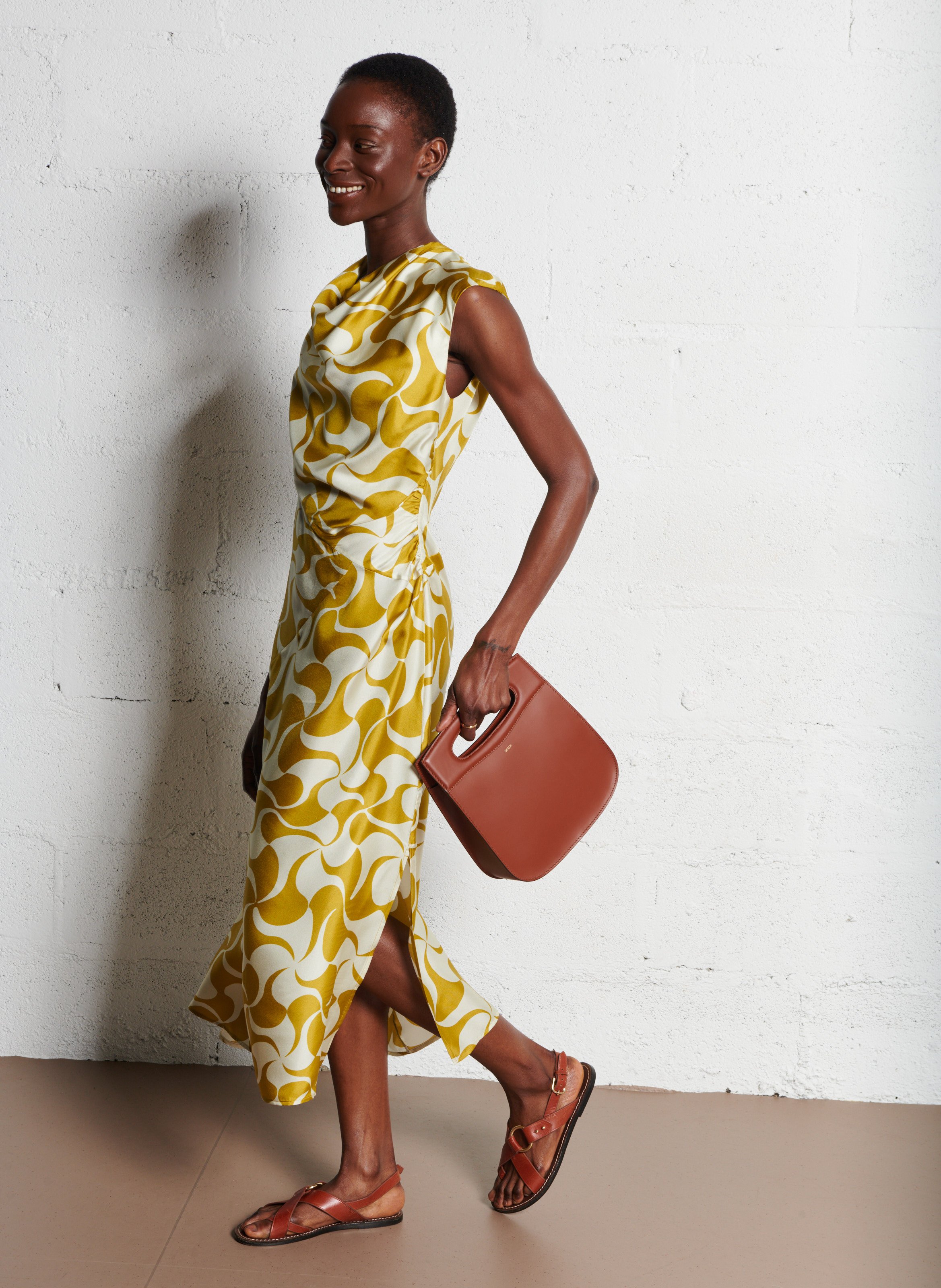 Sac bandoulière en cuir de vachette cheri SOEUR Marron