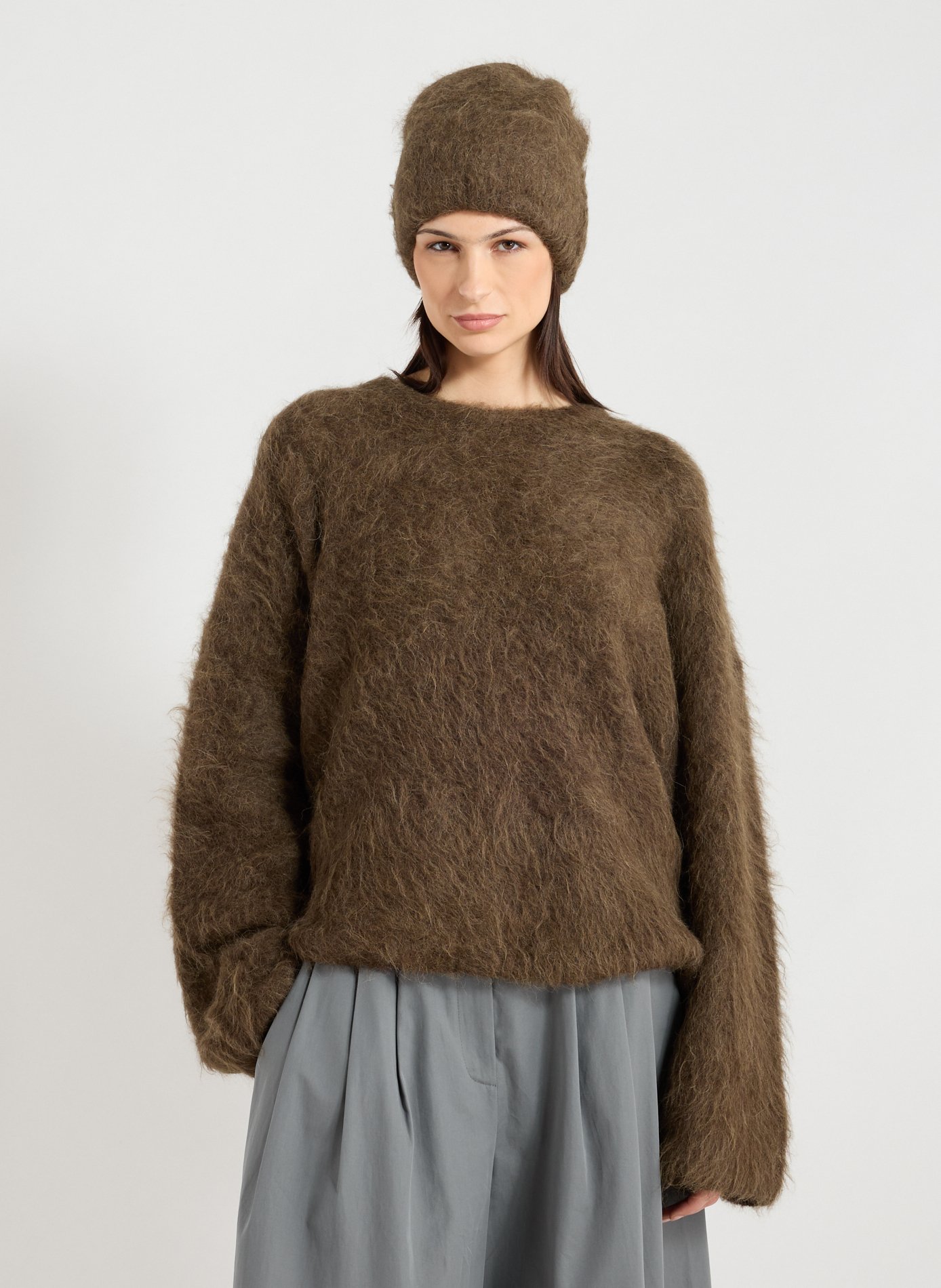 TOTEME Straight round-neck sweater in blended alpaca wool Grey