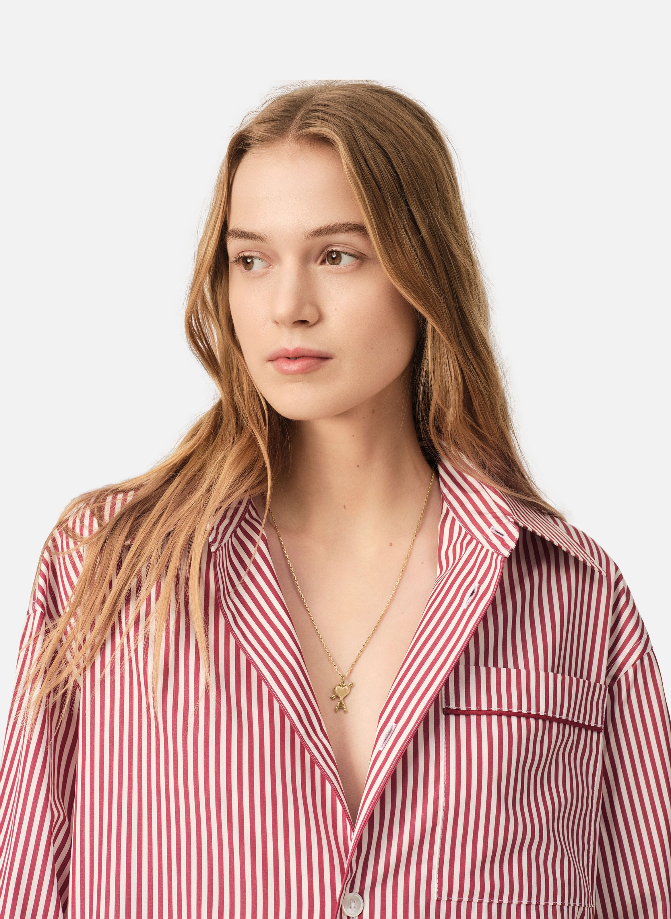Collier ami de coeur flèche martelé unisexe en laiton AMI PARIS Jaune