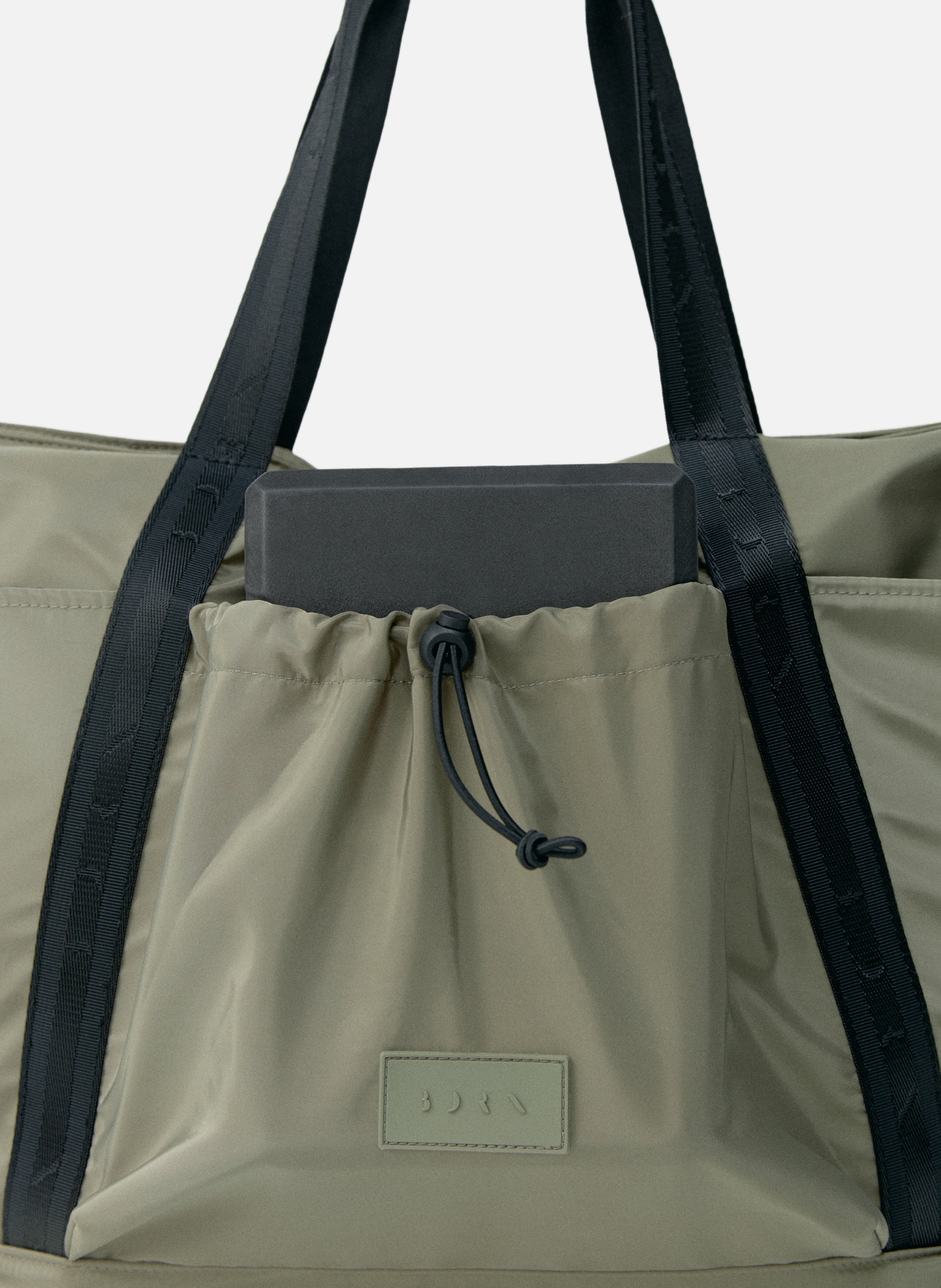 Sac de sport away BORN LIVING YOGA Marron