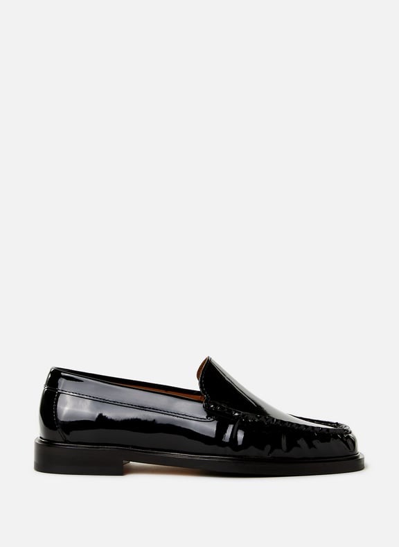 Mocassins Izz en cuir laqué Noir by BOBBIES BOBBIES Mocassins Izz en cuir laqué Noir