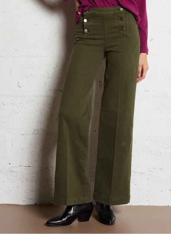 Pantalon flare en coton mélangé oxan Kaki by MAISON 123 MAISON 123 Pantalon flare en coton mélangé oxan Kaki