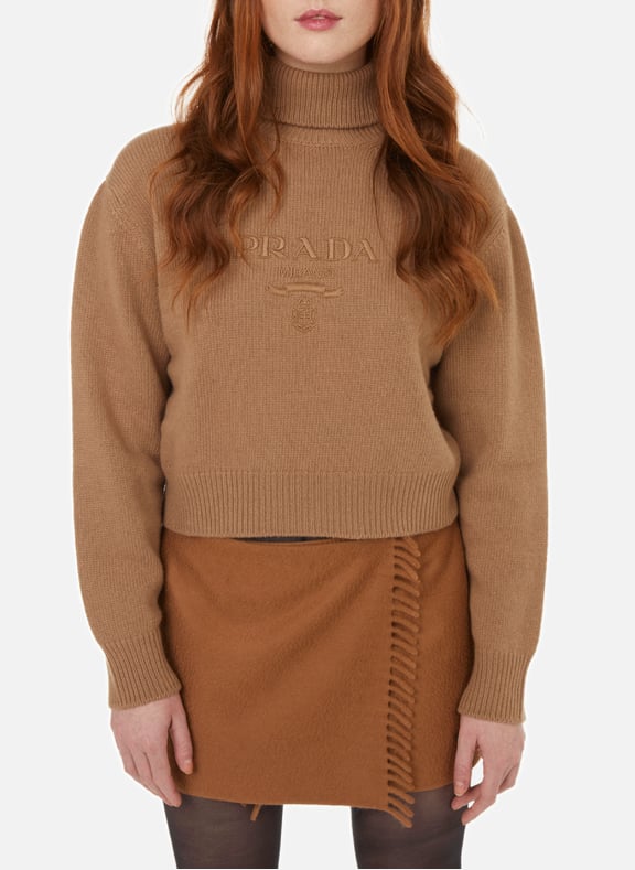 Pull col roulé logotypé Beige by PRADA PRADA Pull col roulé logotypé Beige