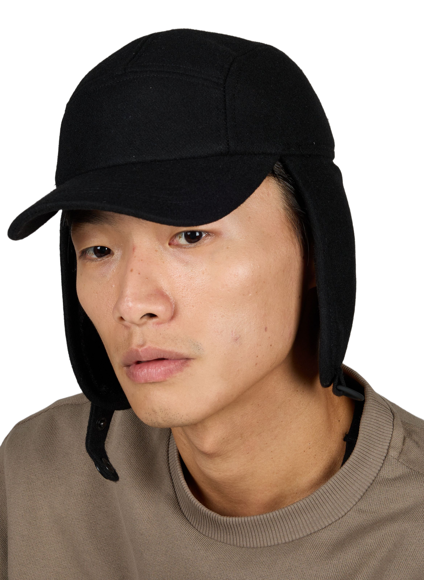 Sherpa pet met oorflappen van een wolmix ARTE ANTWERP Zwart