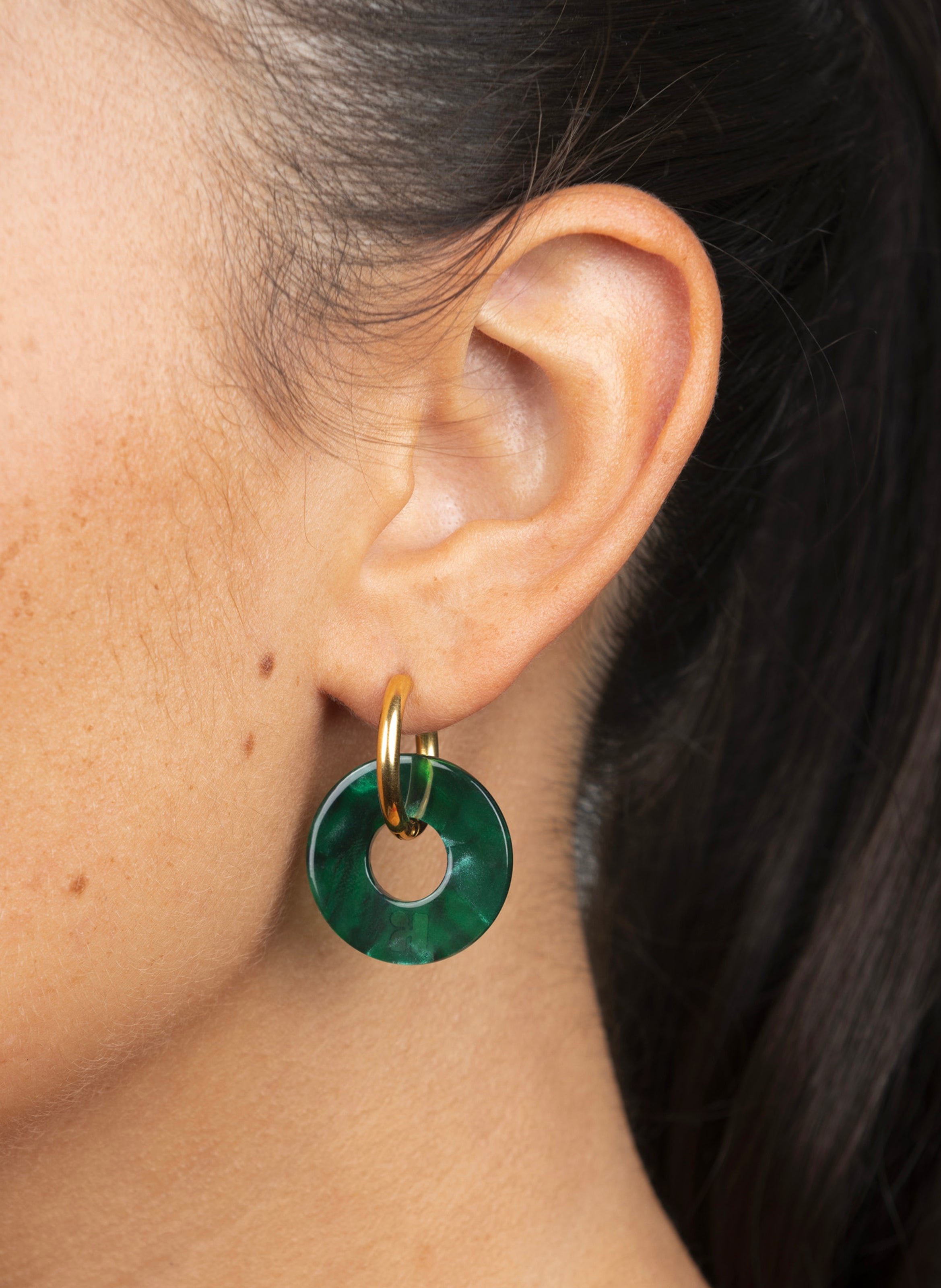 Boucles d'oreilles donuts avec anneaux en acier inoxydable doré KURAGE GINZA Vert