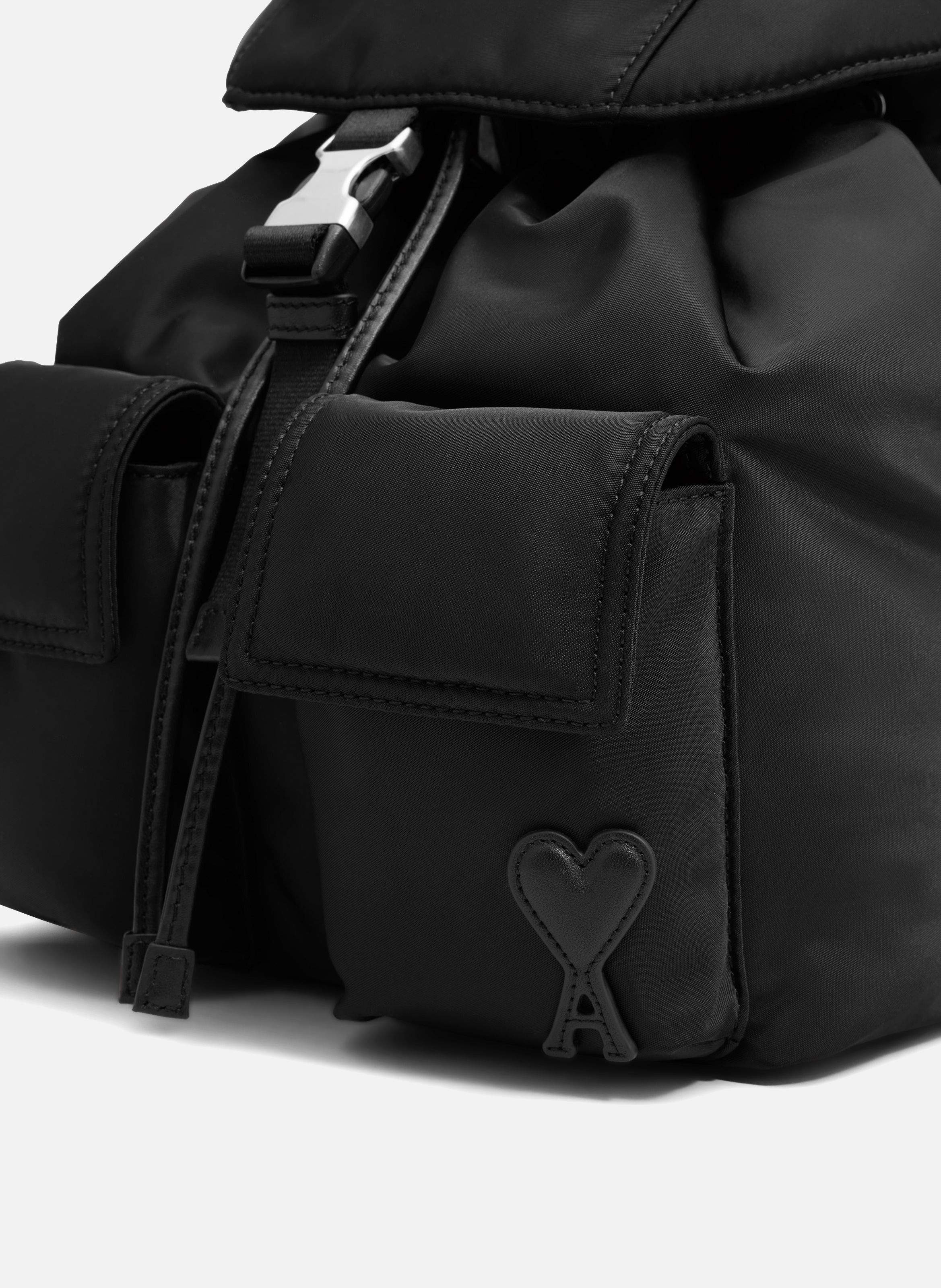 Petit sac à dos à rabat marcel unisexe en nylon AMI PARIS Noir
