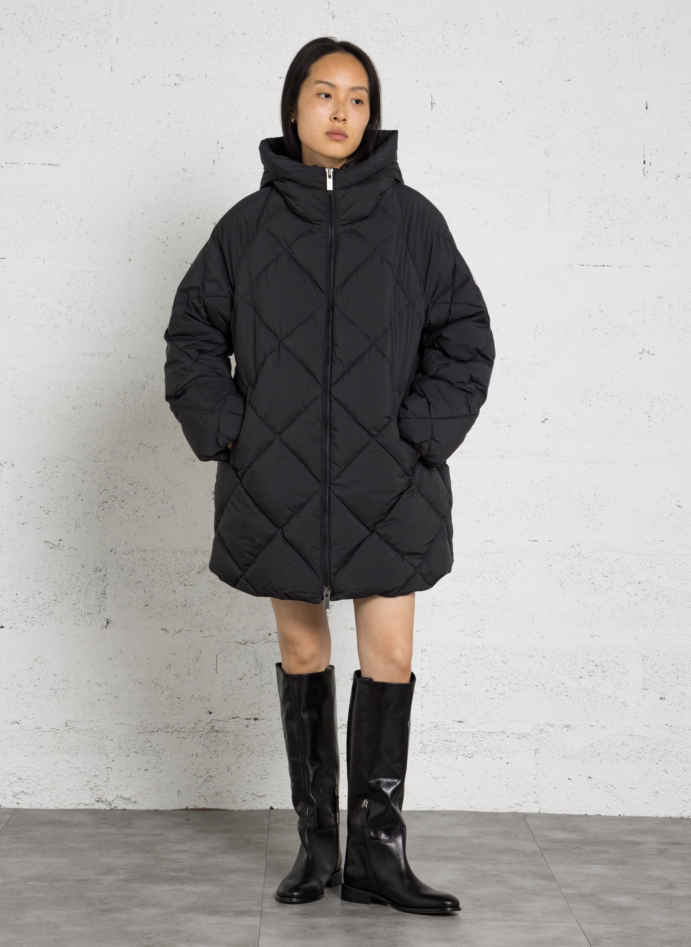 Gewatteerde parka met capuchon Adele. PYRENEX Zwart
