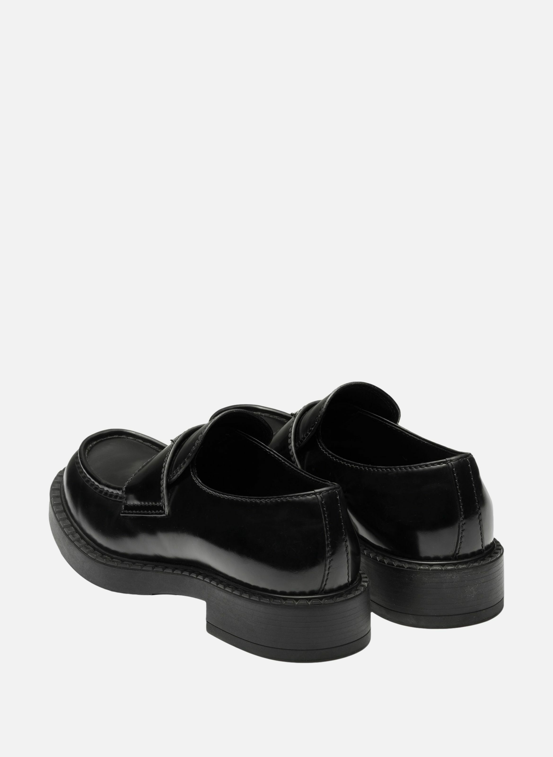 Mocassins chocolate en cuir brossé PRADA Noir