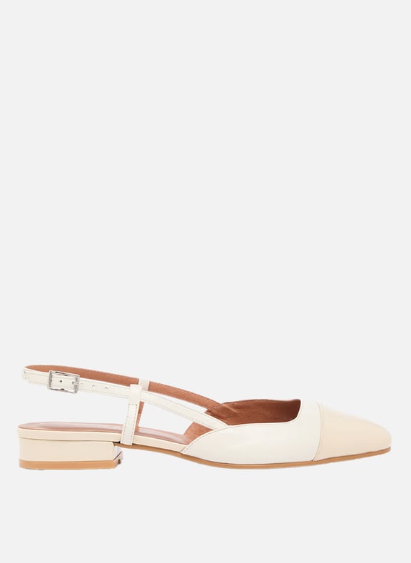Ballerines ouvertes en cuir vernis dhapou Blanc by JONAK JONAK Ballerines ouvertes en cuir vernis dhapou Blanc