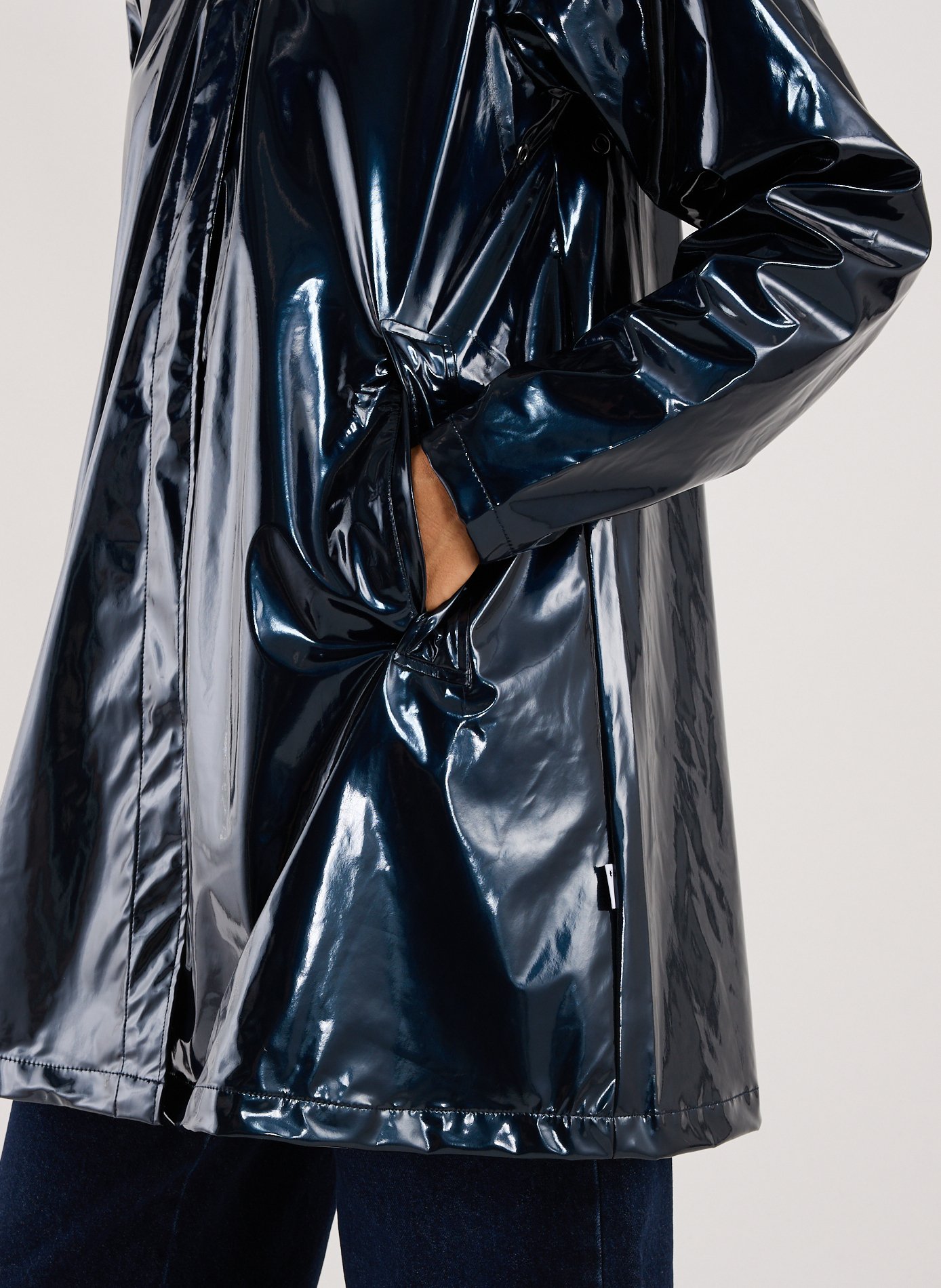 Parka longue vernie RAINS Bleu