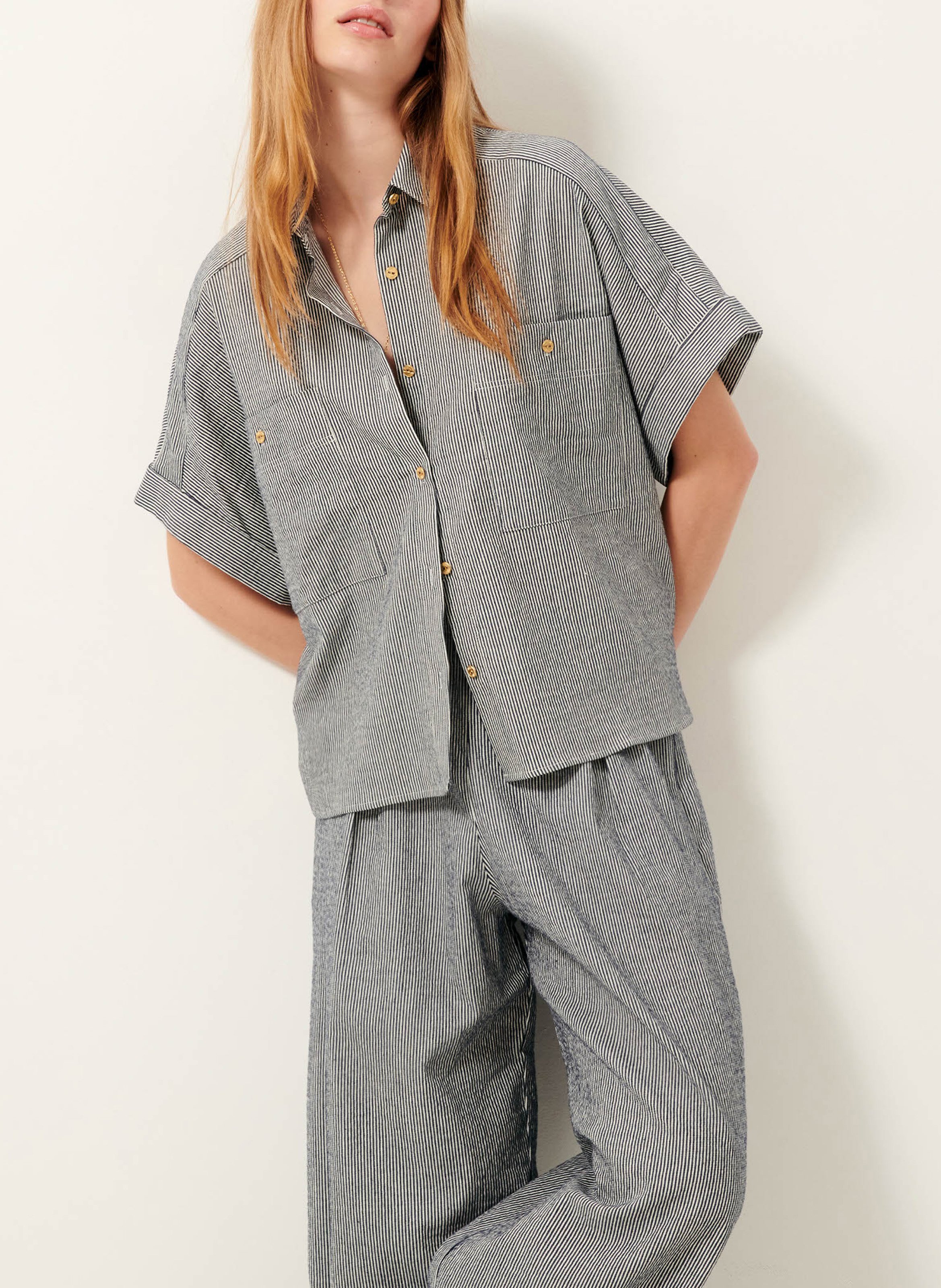 Chemise ample col classique en coton à rayures della SESSUN Bleu