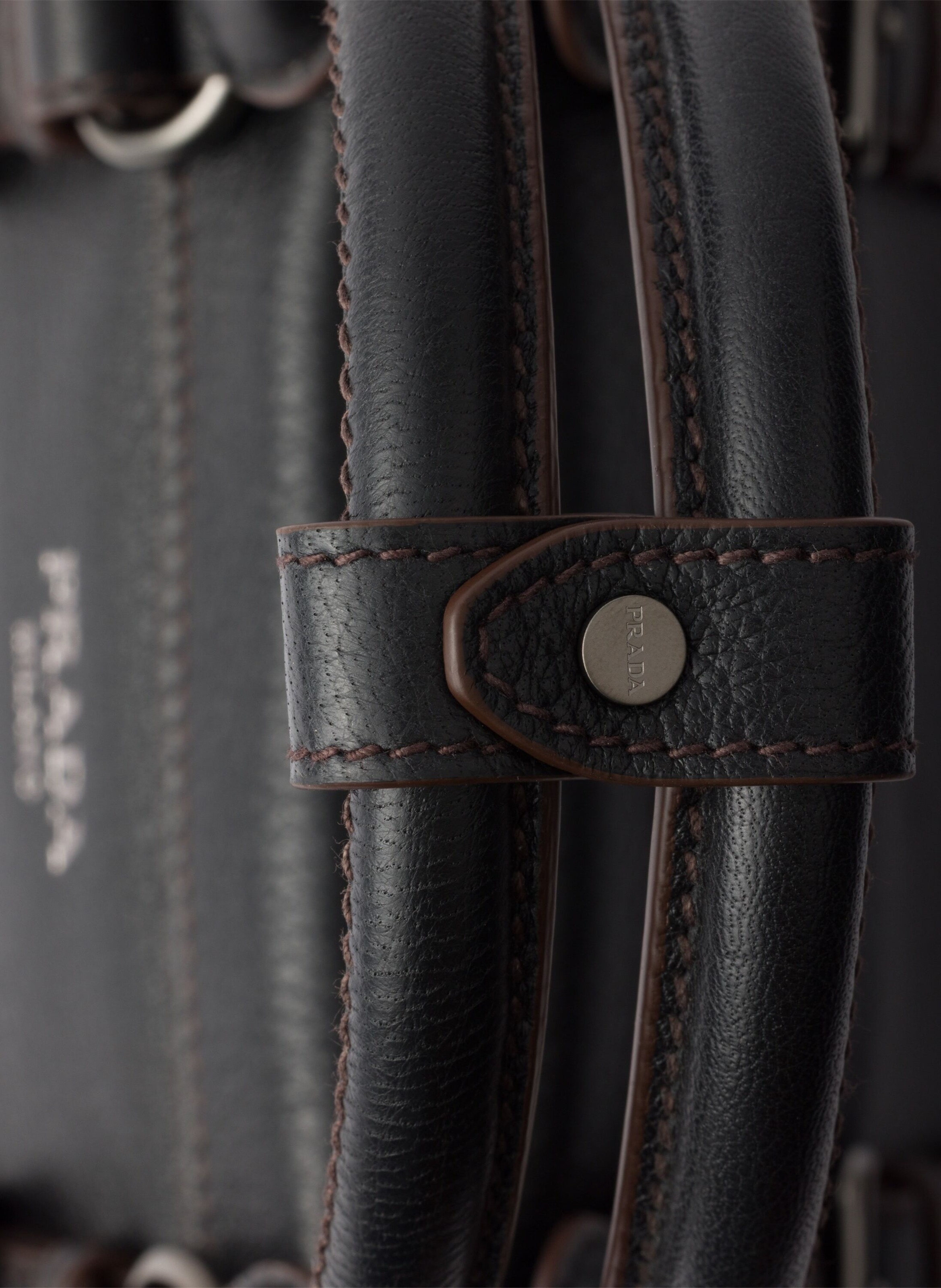 Grand cabas en cuir PRADA Noir