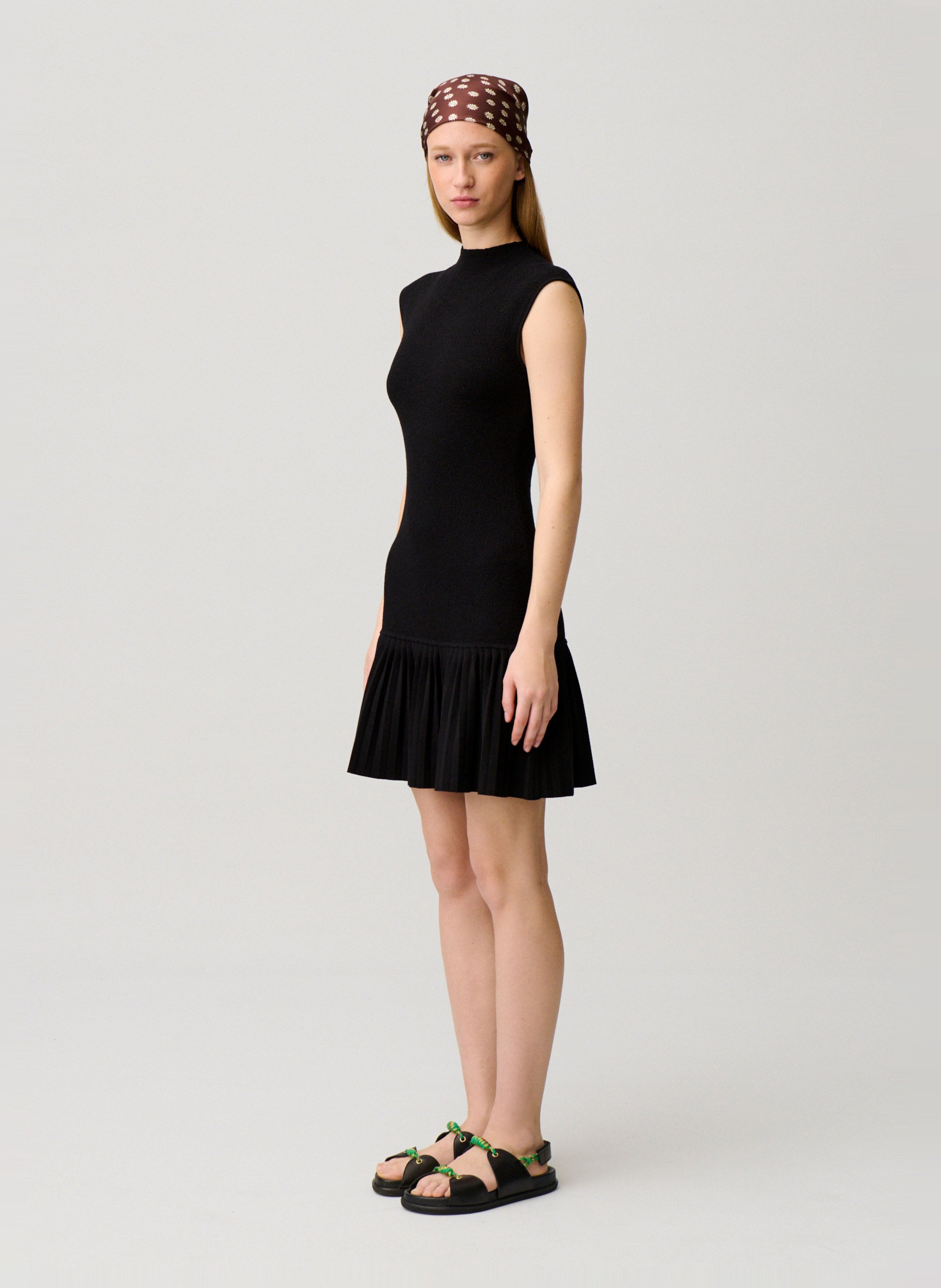 Robe courte ajustée sans manches CLAUDIE PIERLOT Noir